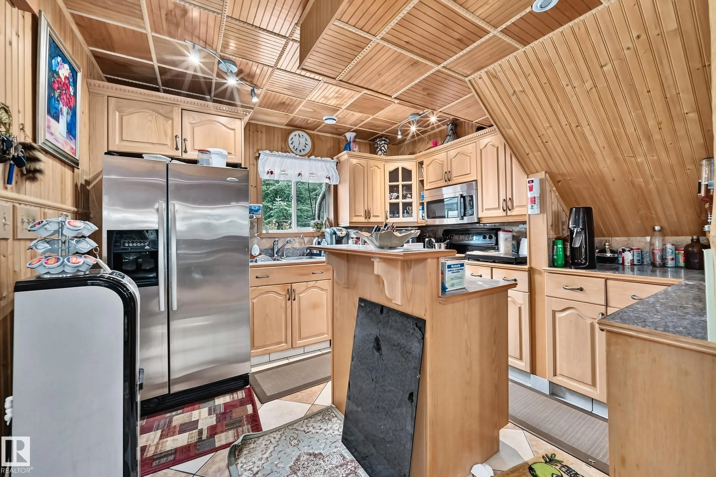 702 BLUE HERON Drive