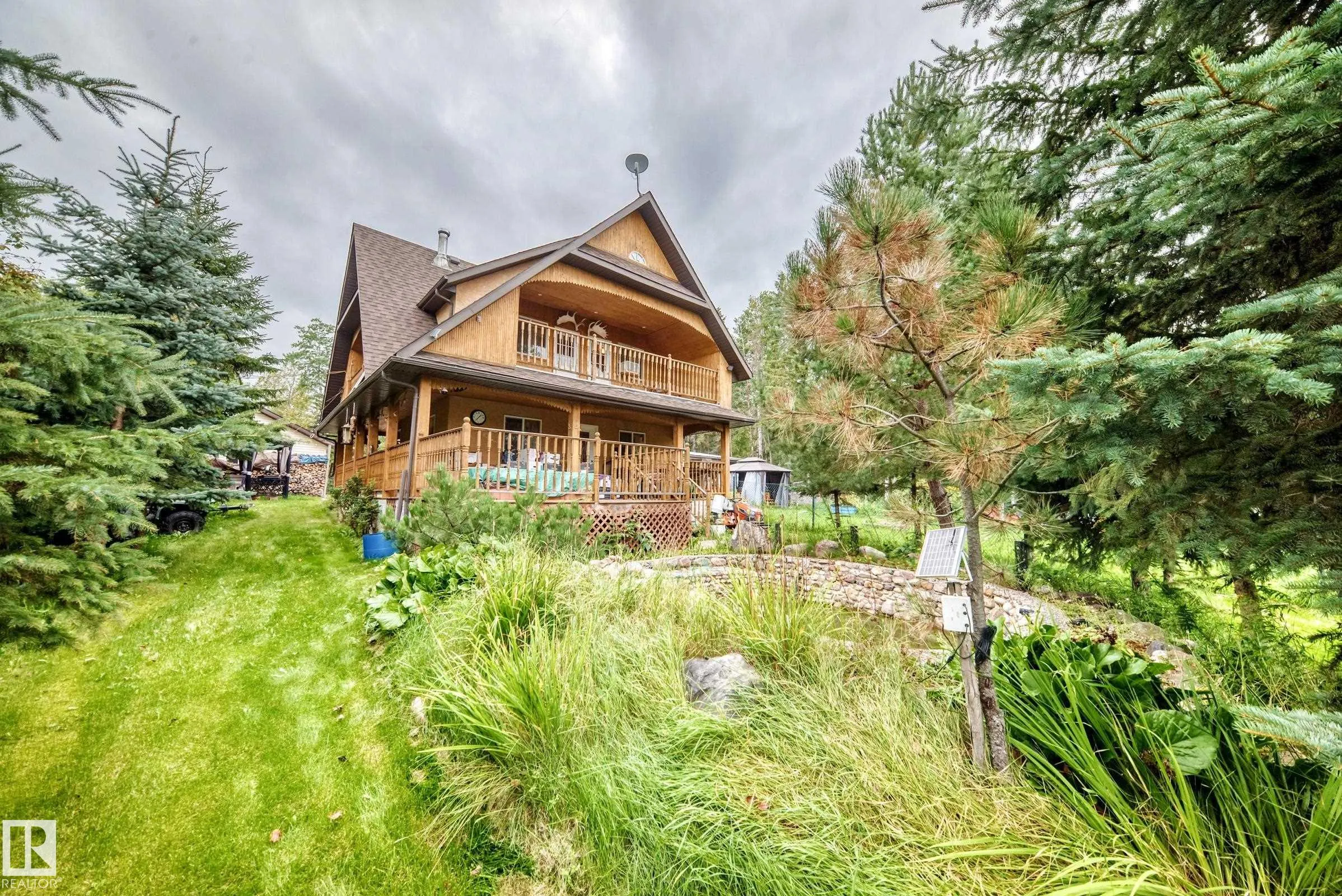 702 BLUE HERON Drive