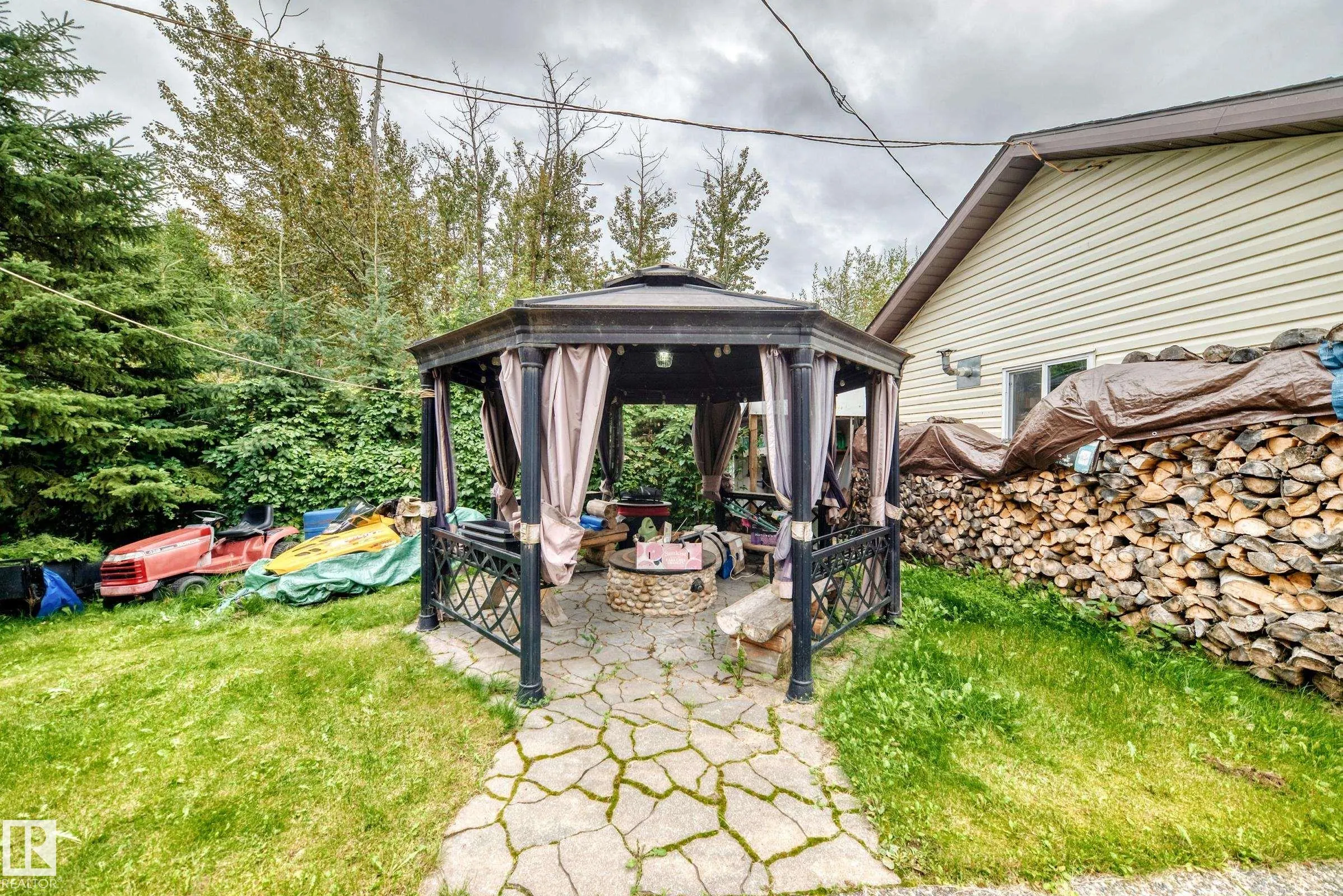 702 BLUE HERON Drive