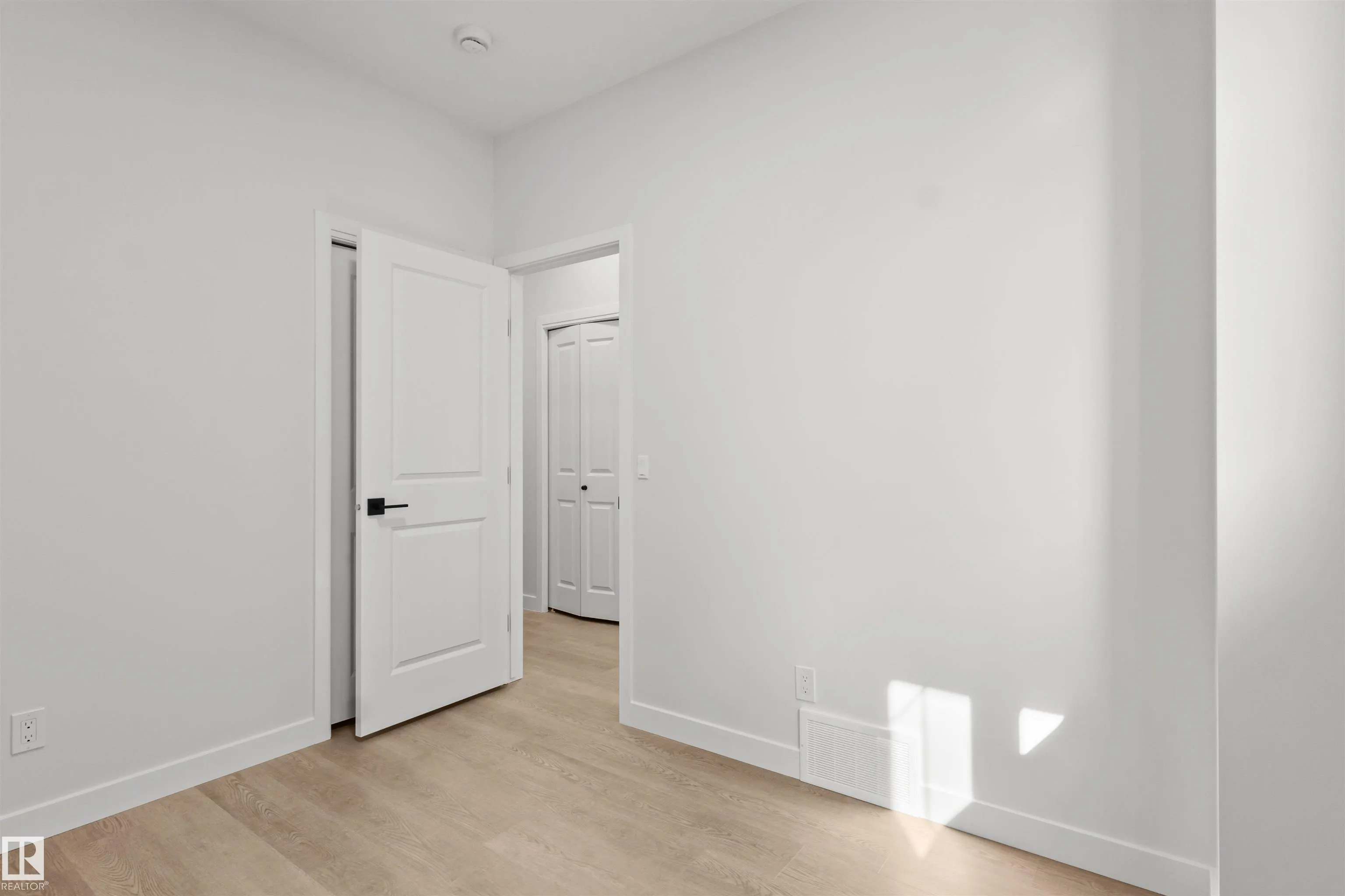 3408 126 Street