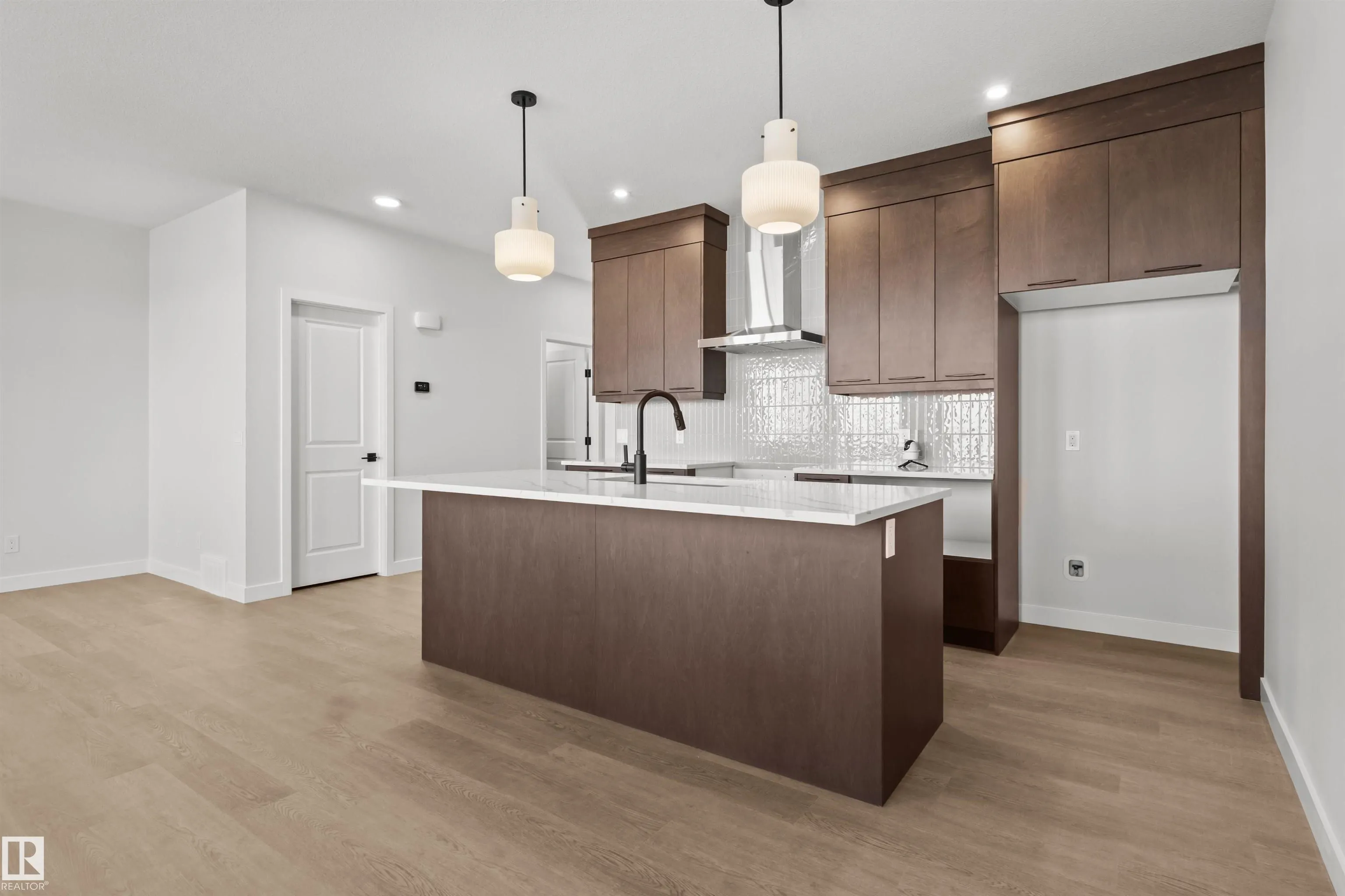 3408 126 Street