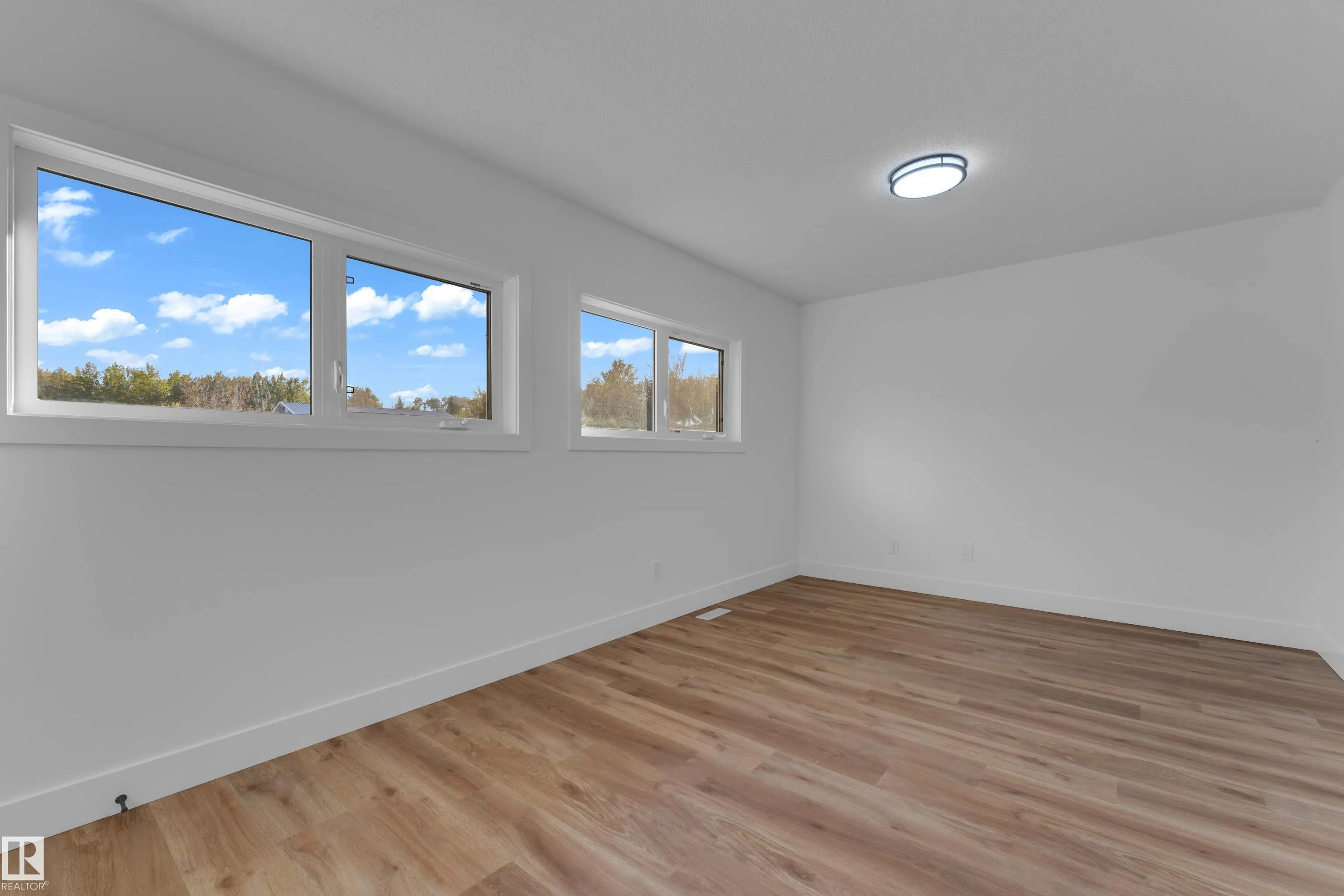52314 RGE ROAD 215