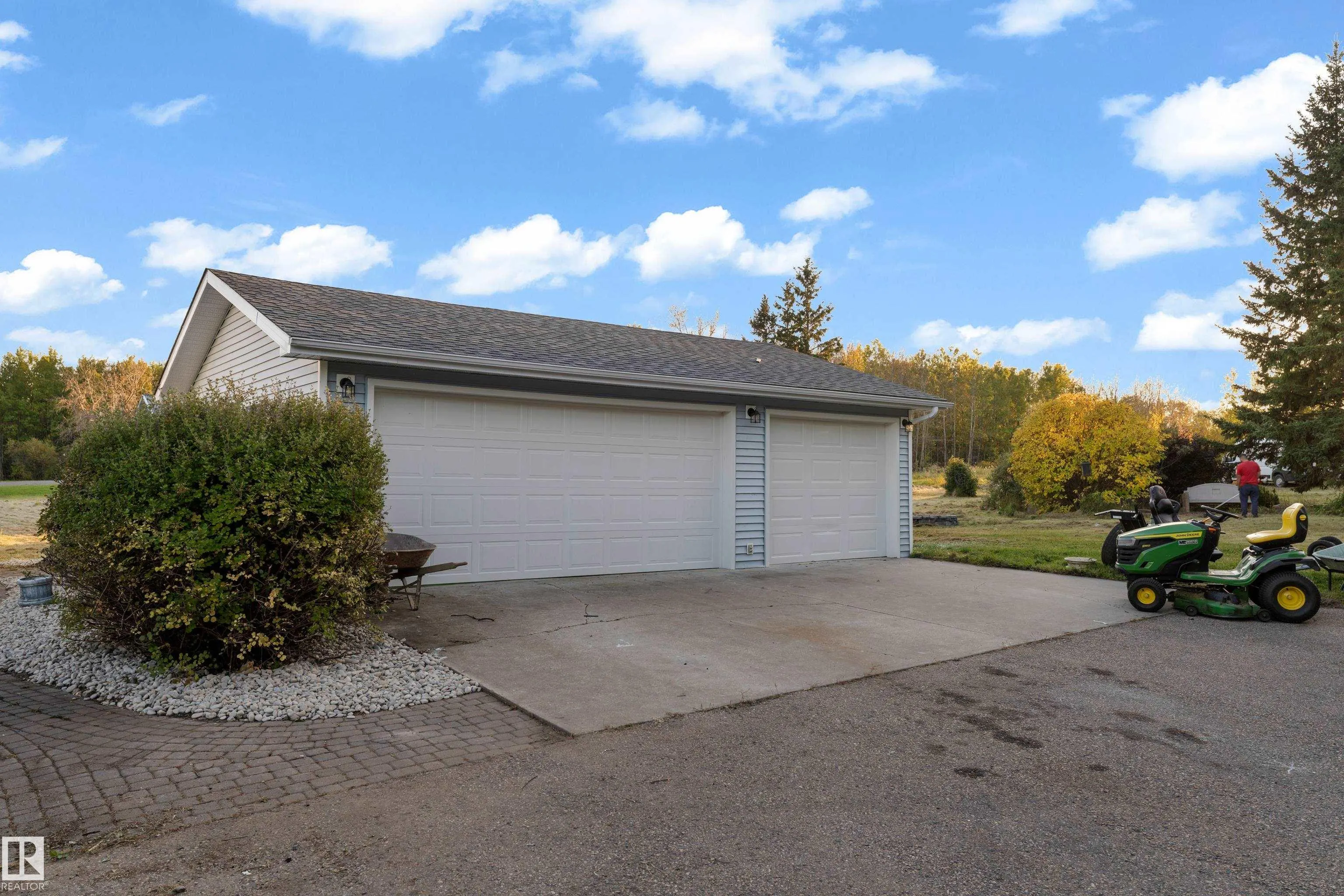 52314 RGE ROAD 215