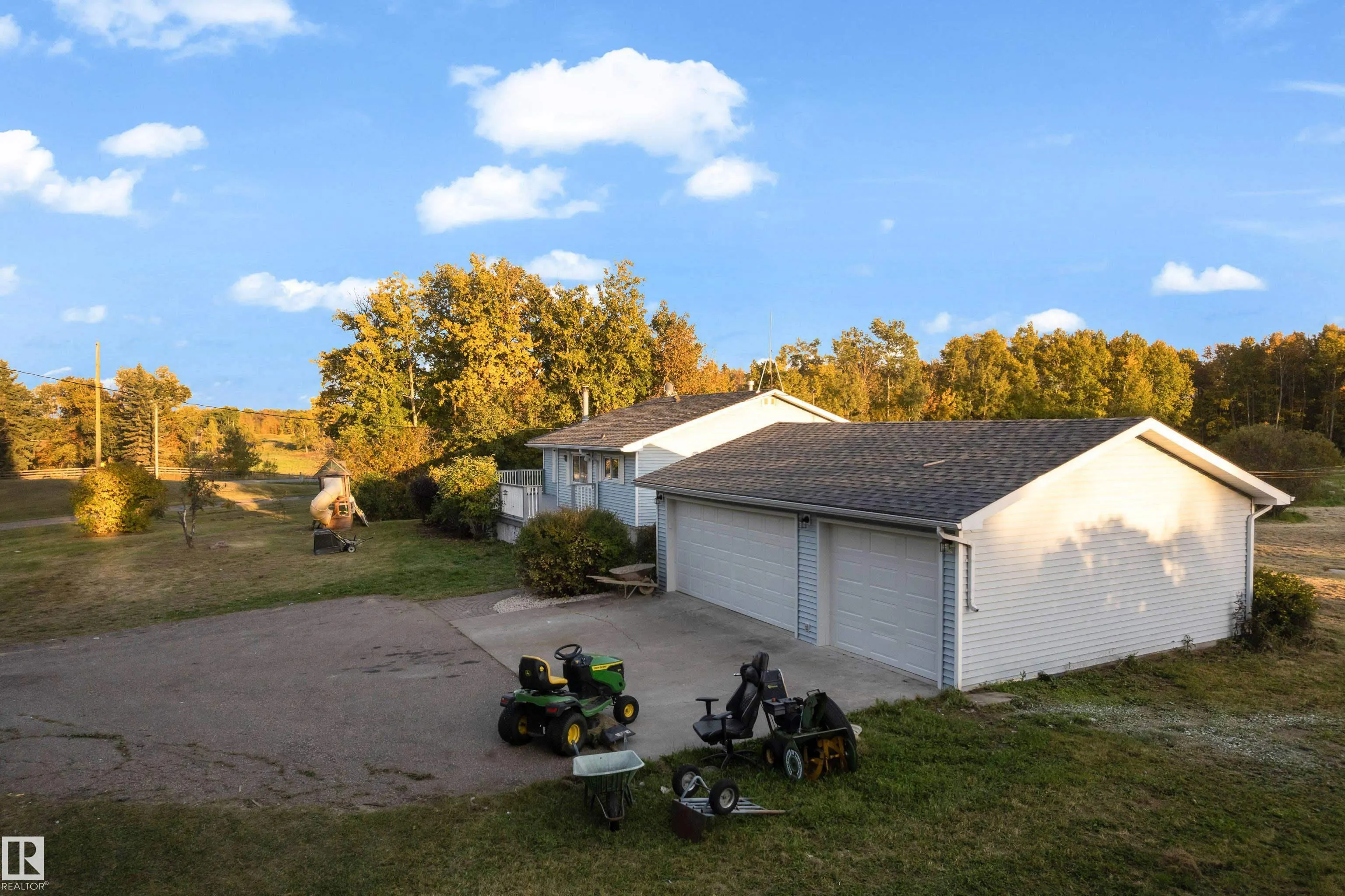 52314 RGE ROAD 215