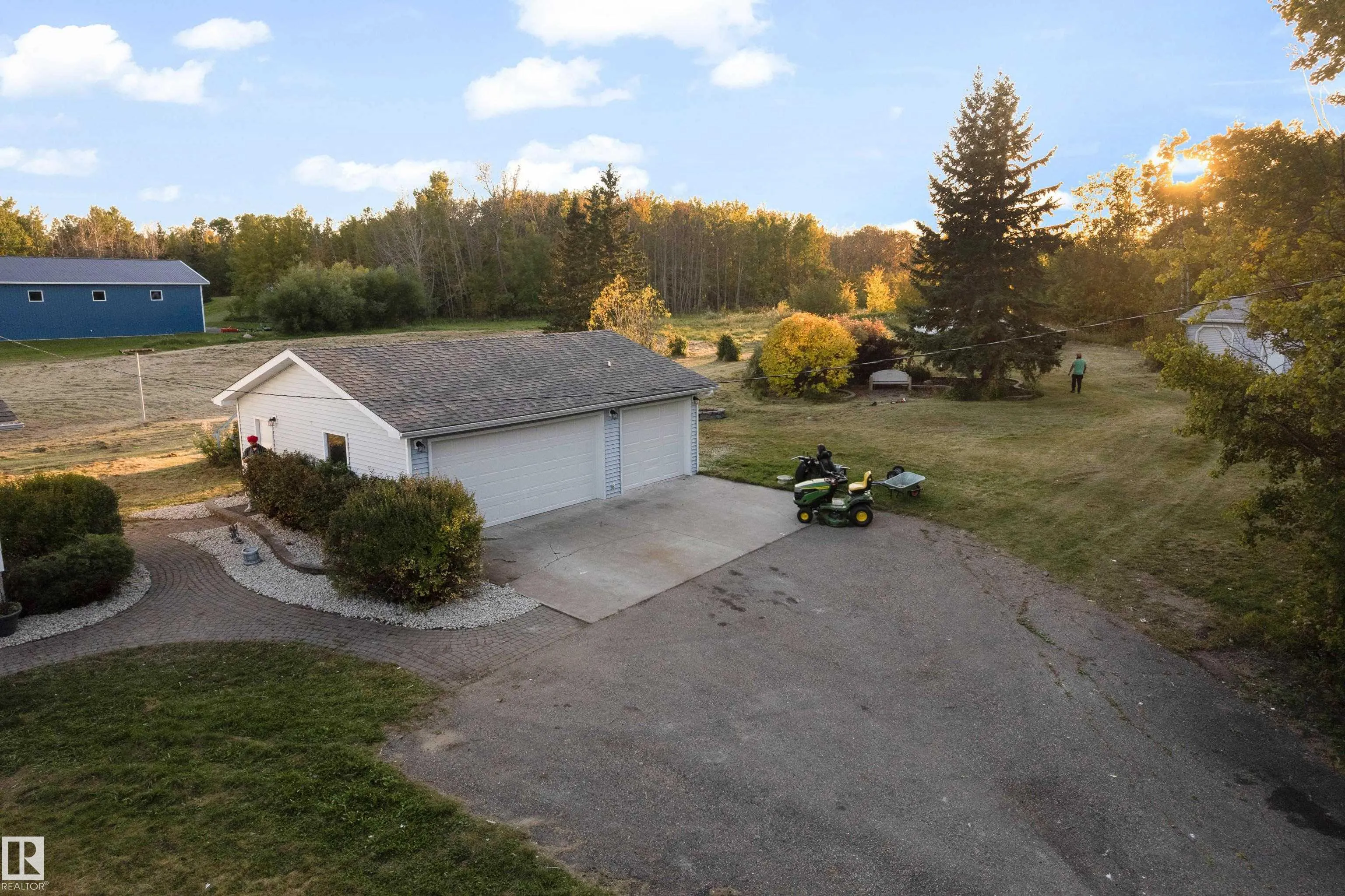 52314 RGE ROAD 215