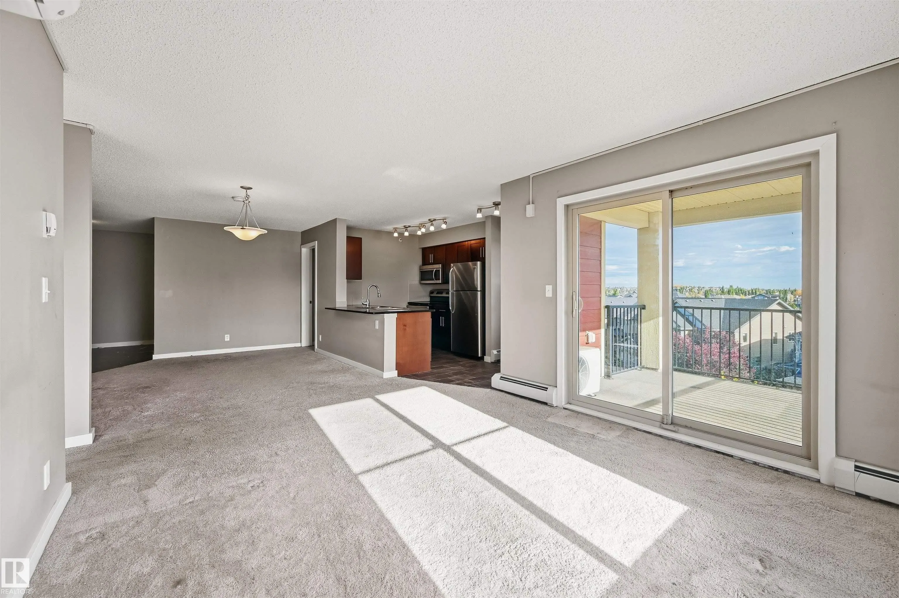 5816 MULLEN Place