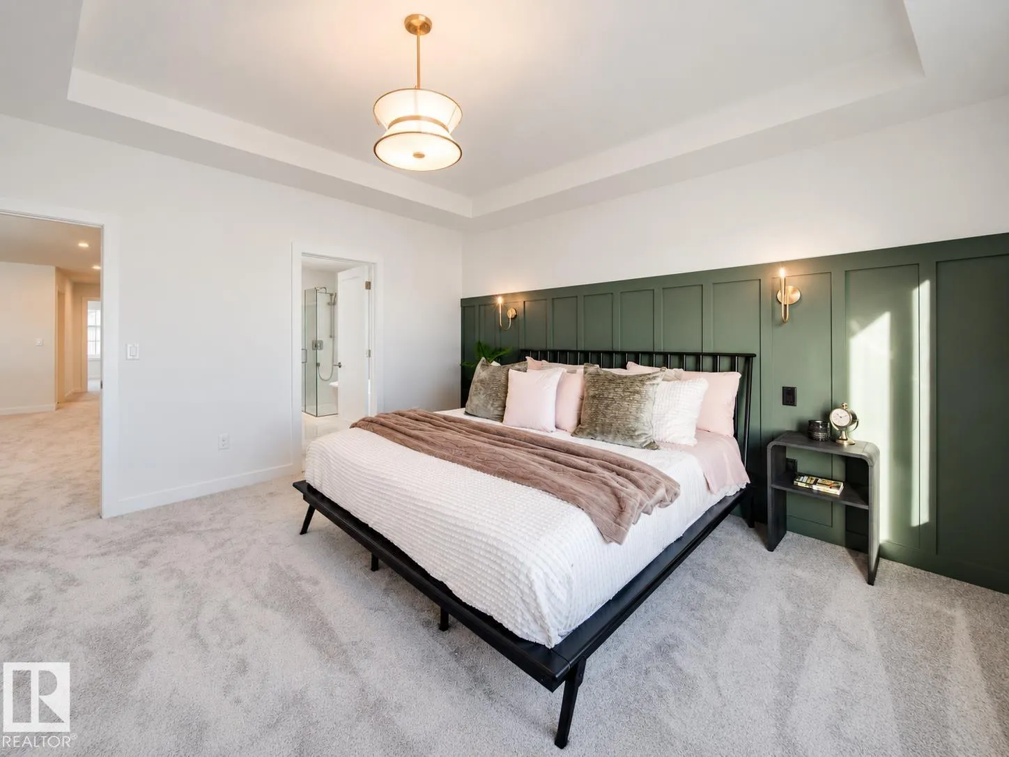 67 Chartres Close