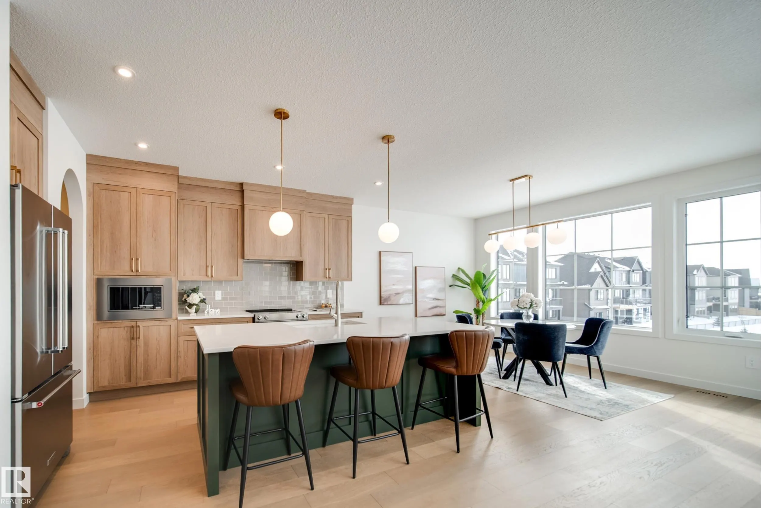 67 Chartres Close