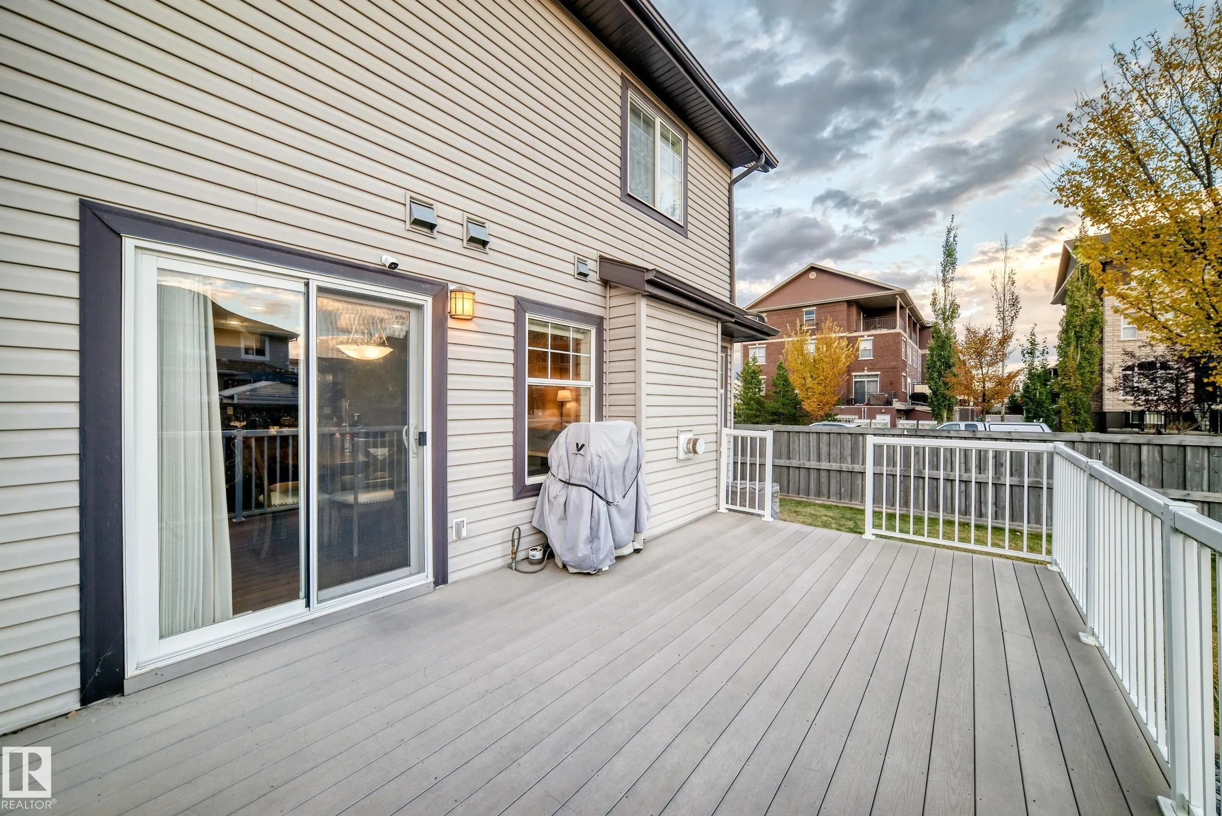 1673 CUNNINGHAM Way