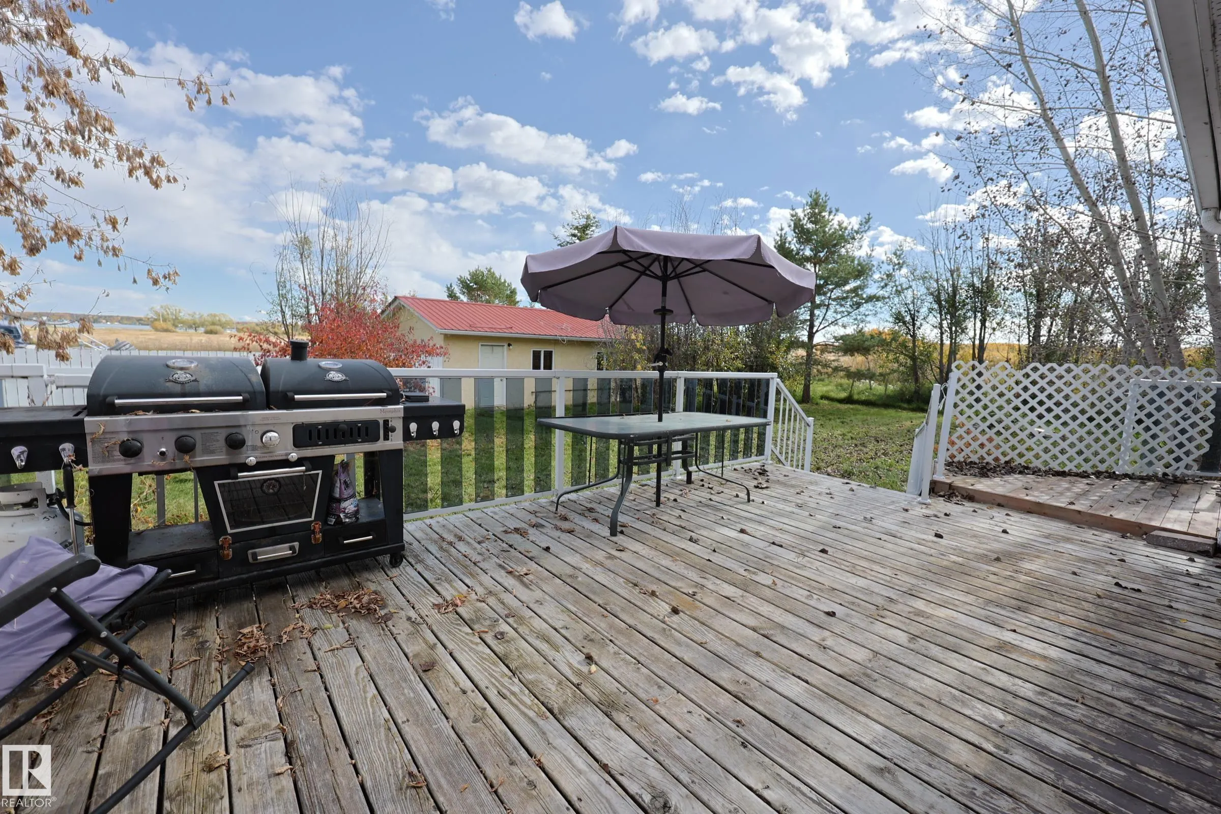 3327 STE. ANNE Trail