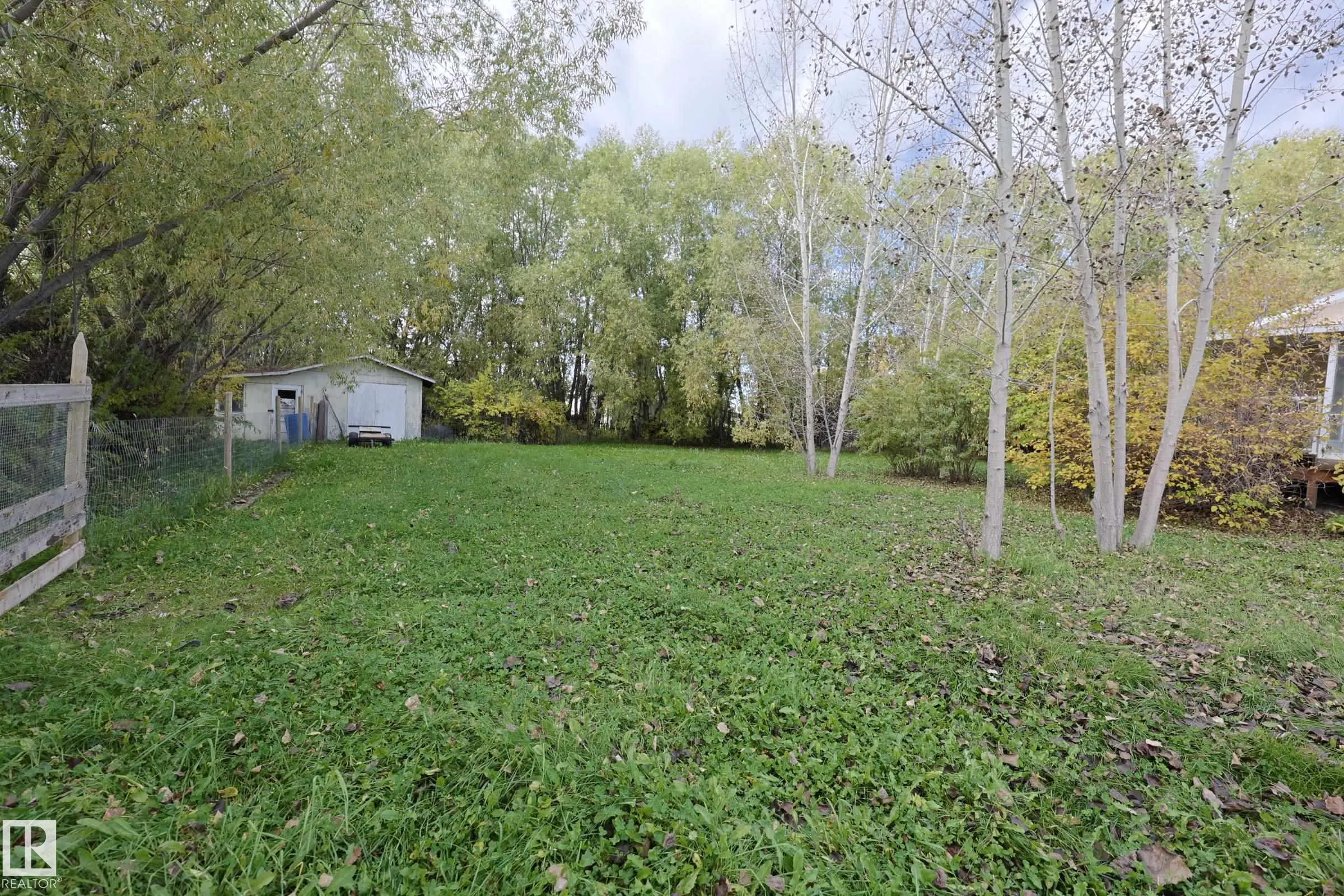 3327 STE. ANNE Trail