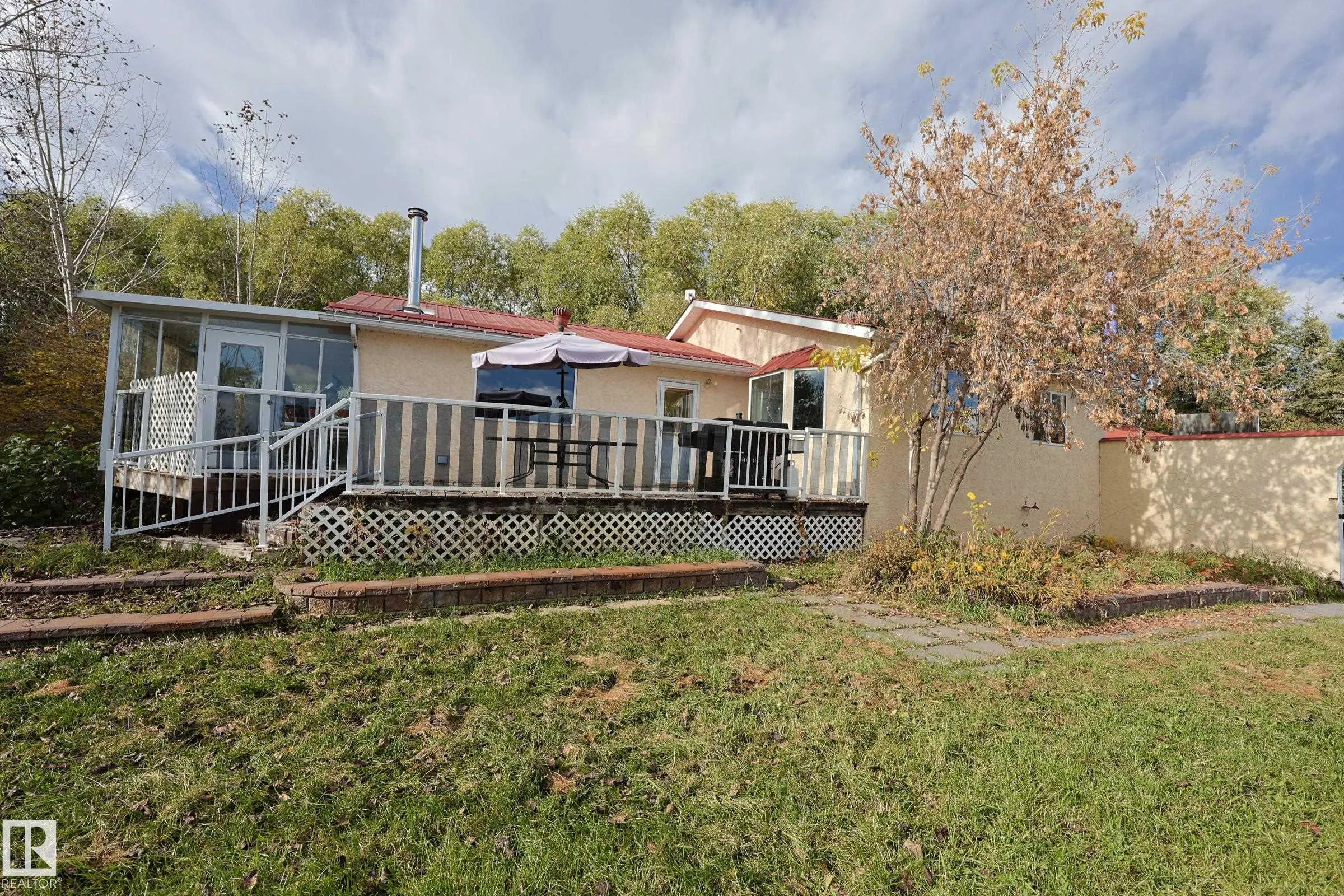 3327 STE. ANNE Trail