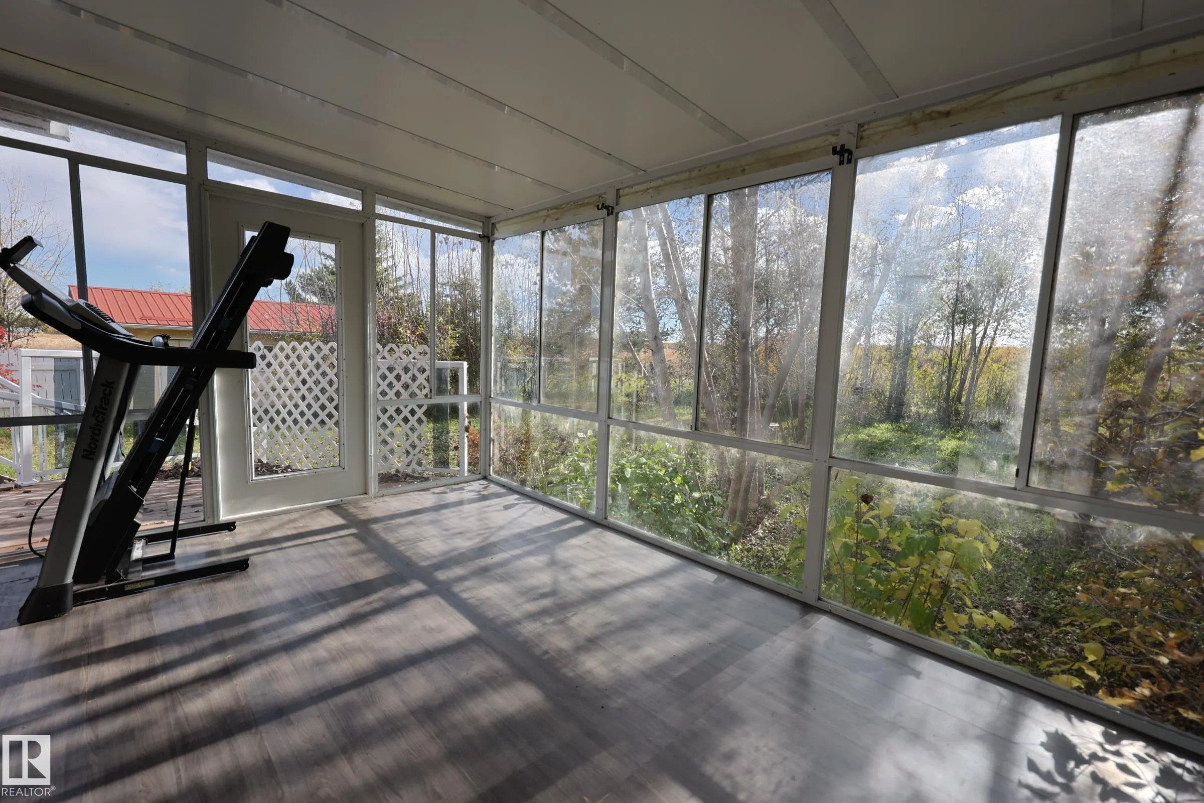 3327 STE. ANNE Trail
