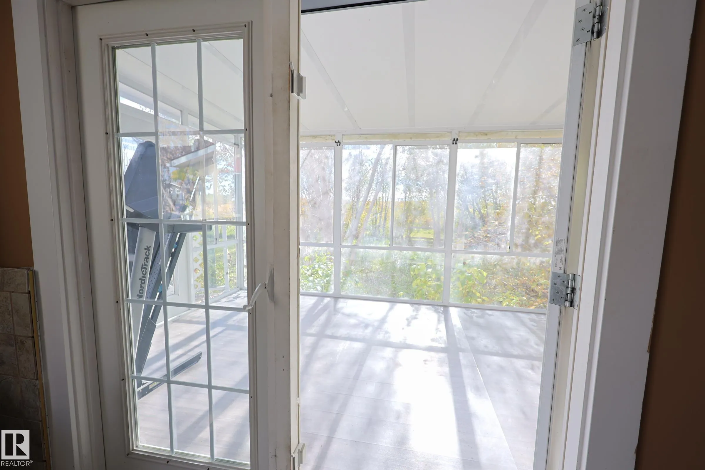 3327 STE. ANNE Trail
