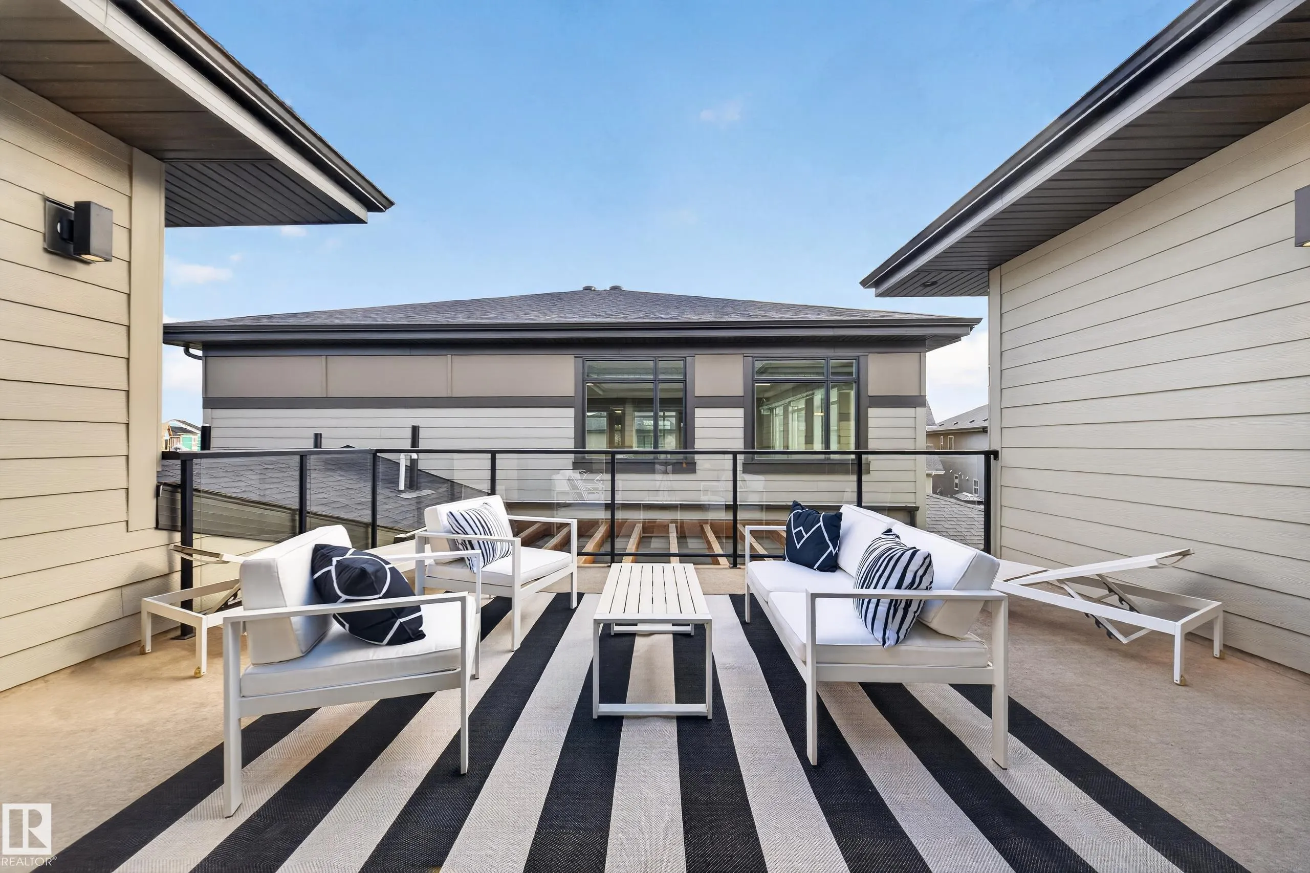 5530 CHEGWIN Point(e)