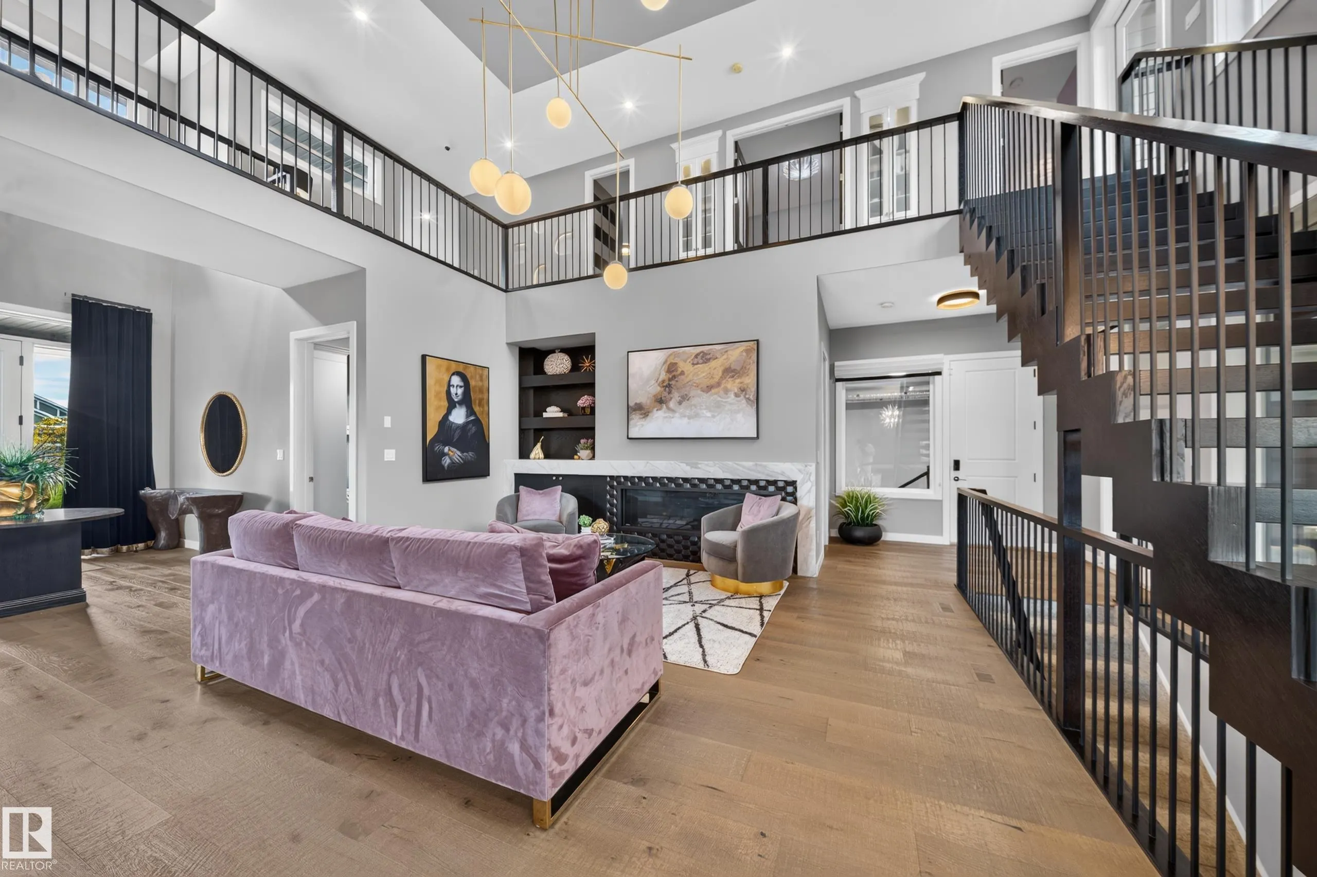 5530 CHEGWIN Point(e)