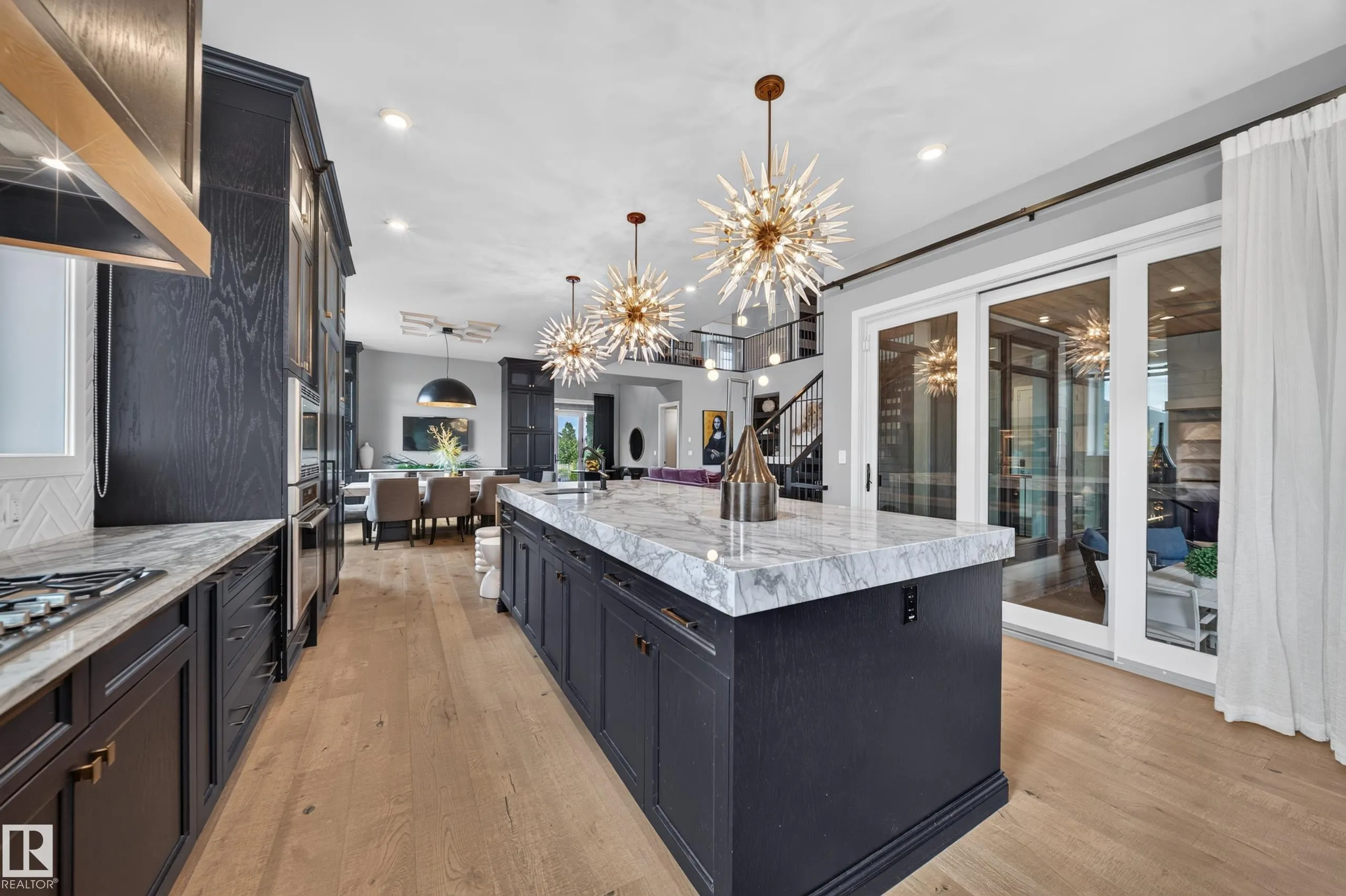 5530 CHEGWIN Point(e)