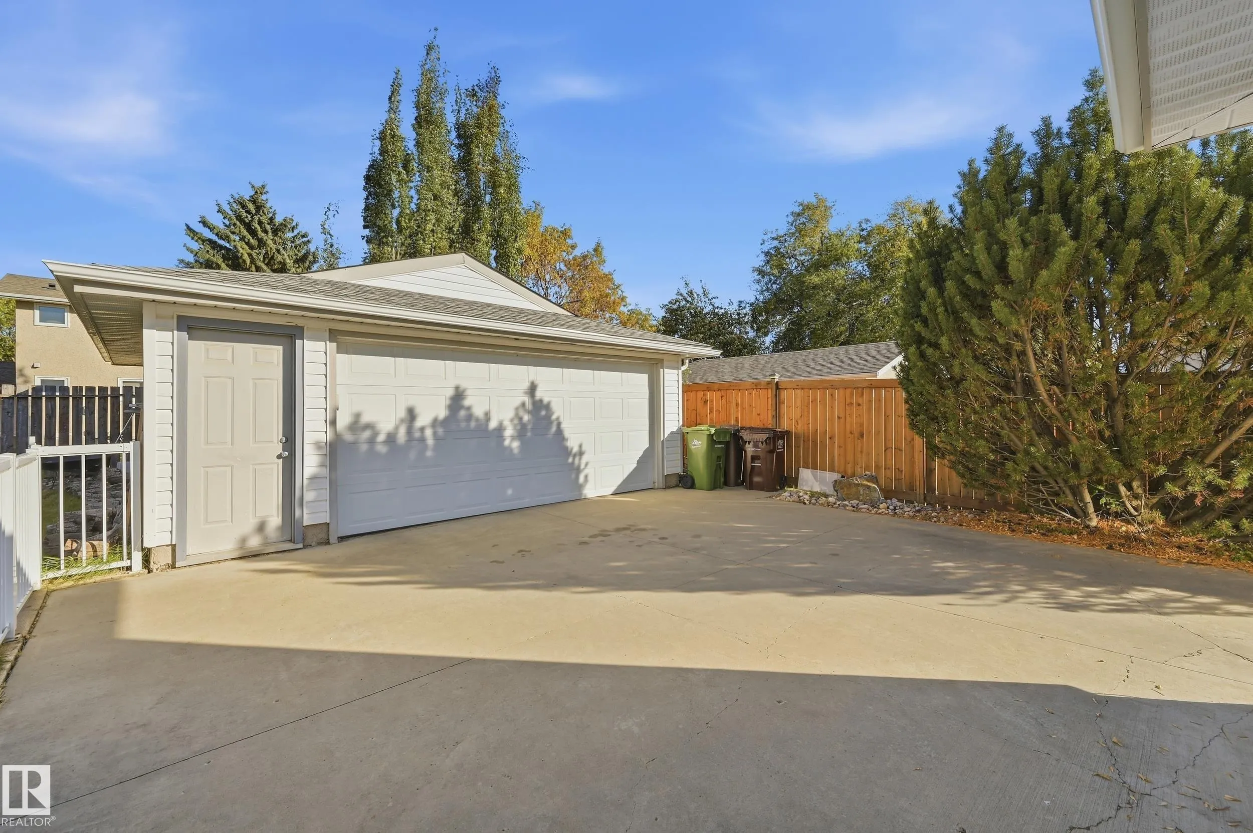 74 ASPEN Crescent