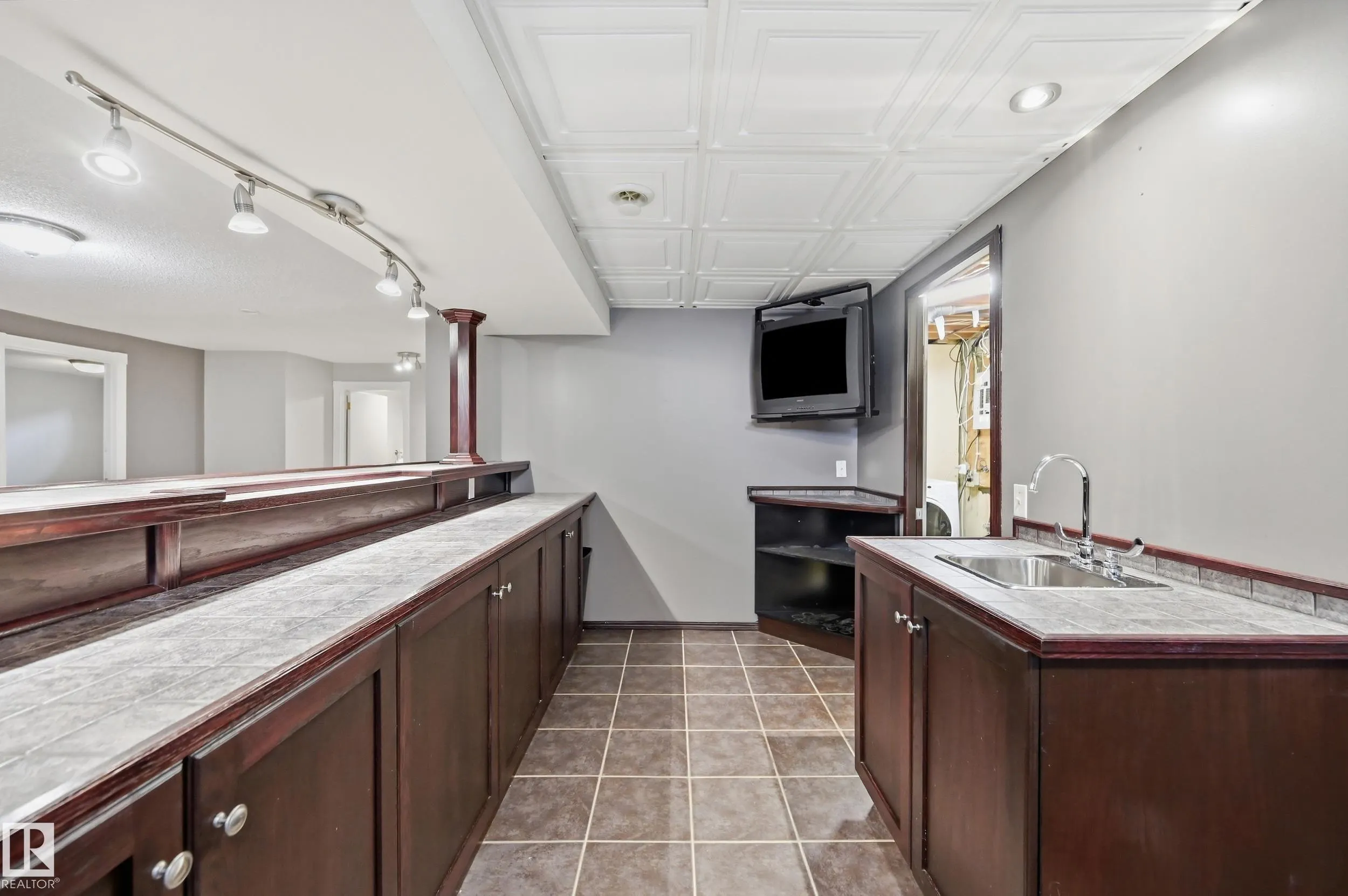 74 ASPEN Crescent