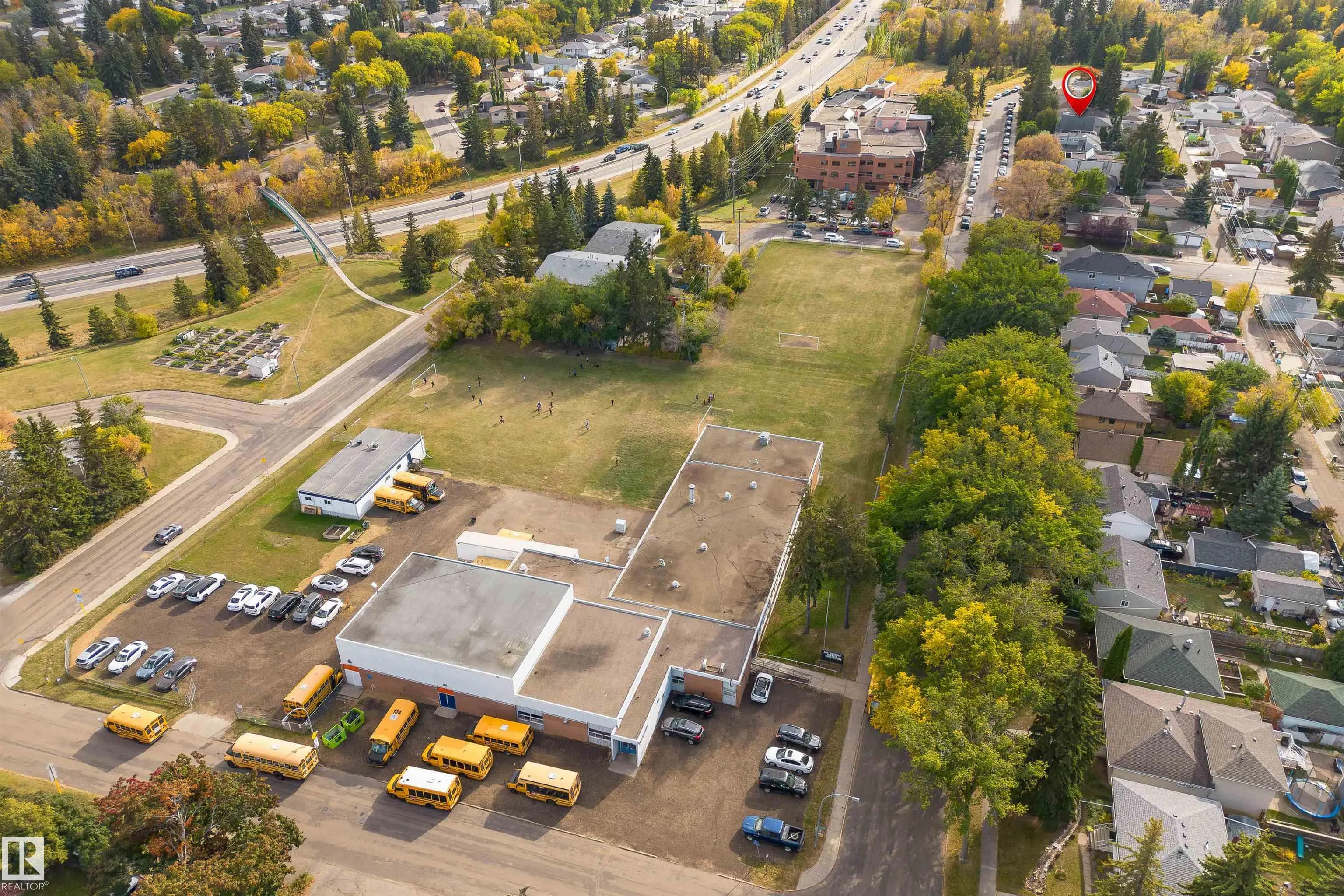 10320 76 Street