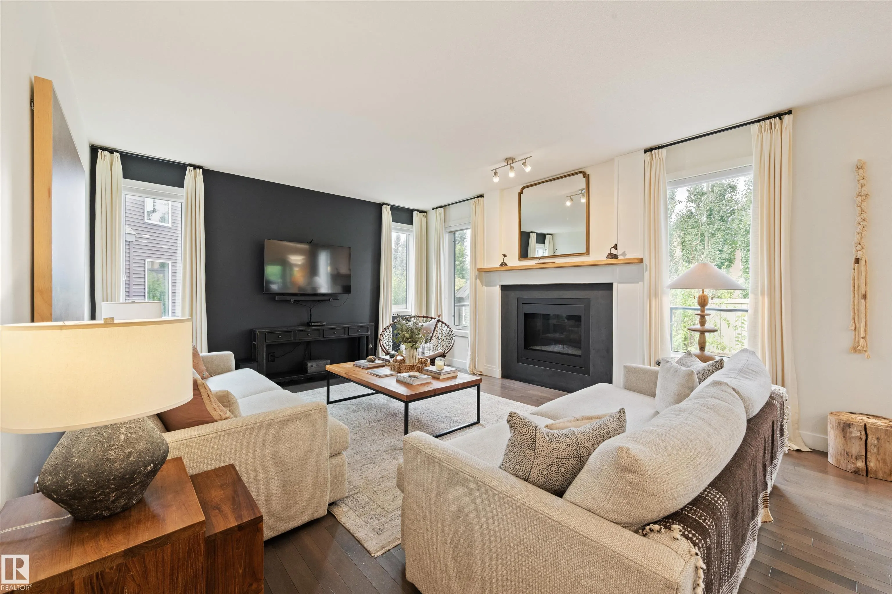 3722 KIDD Crescent