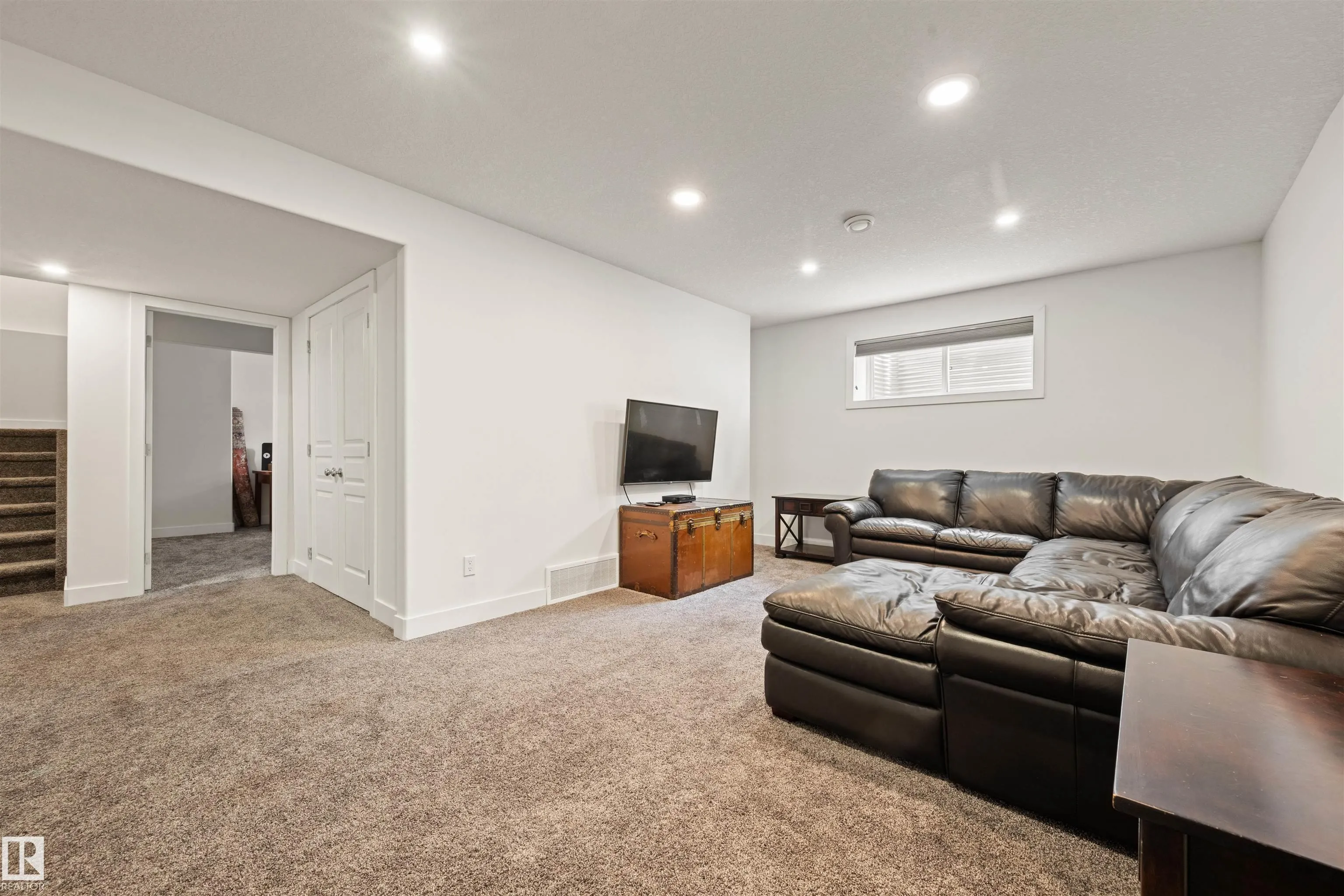 3722 KIDD Crescent