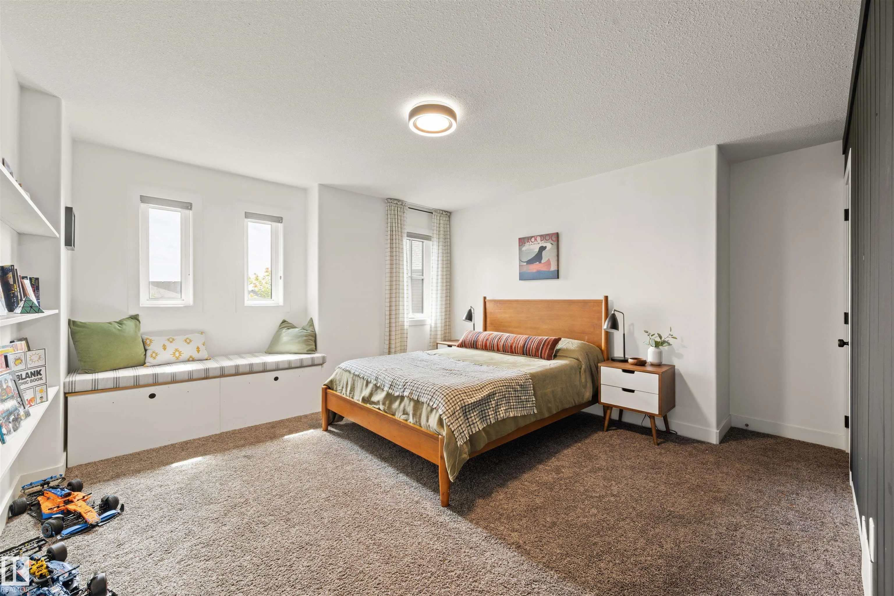 3722 KIDD Crescent