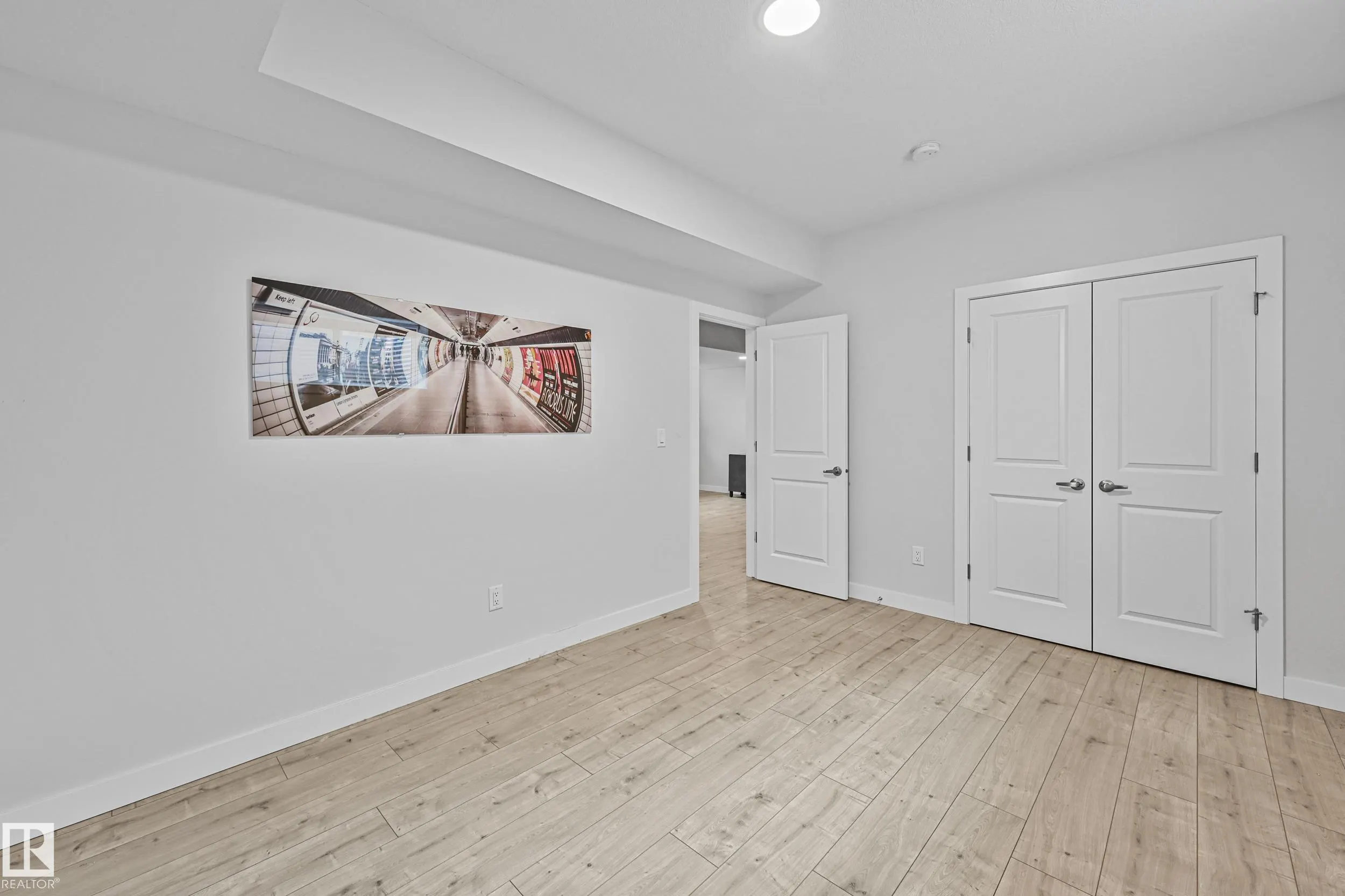 37 WILDROSE Court