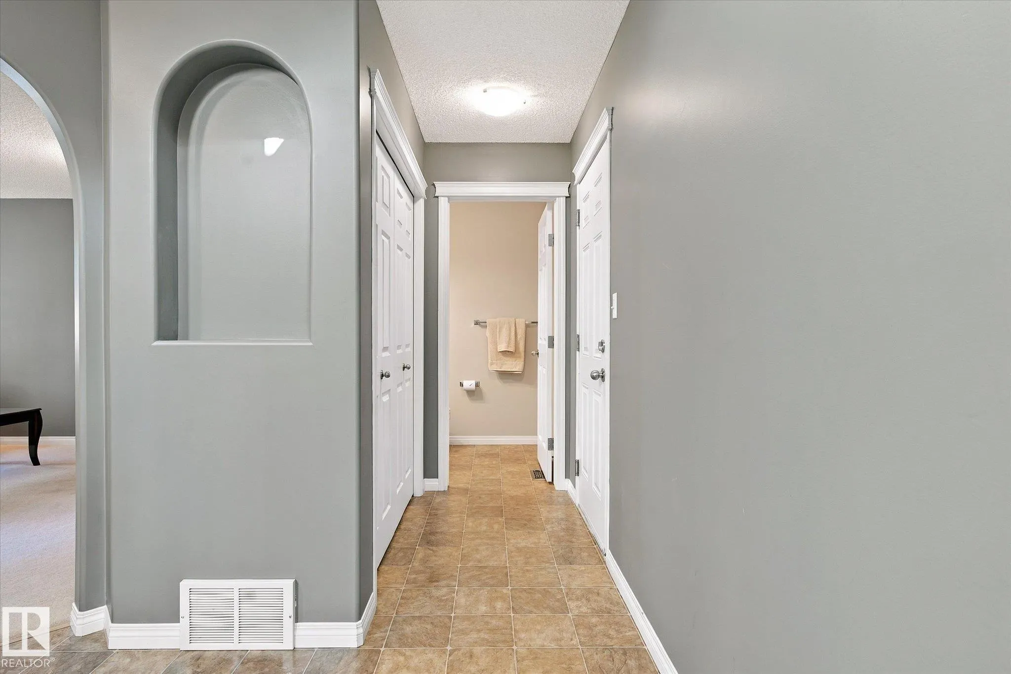 287 Westwood Pointe