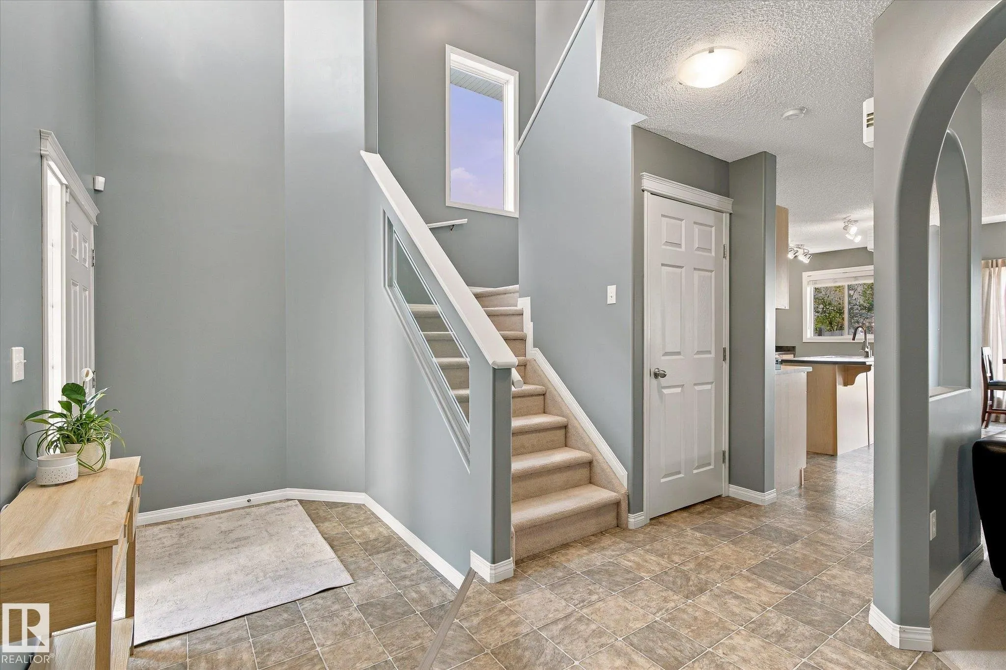 287 Westwood Pointe