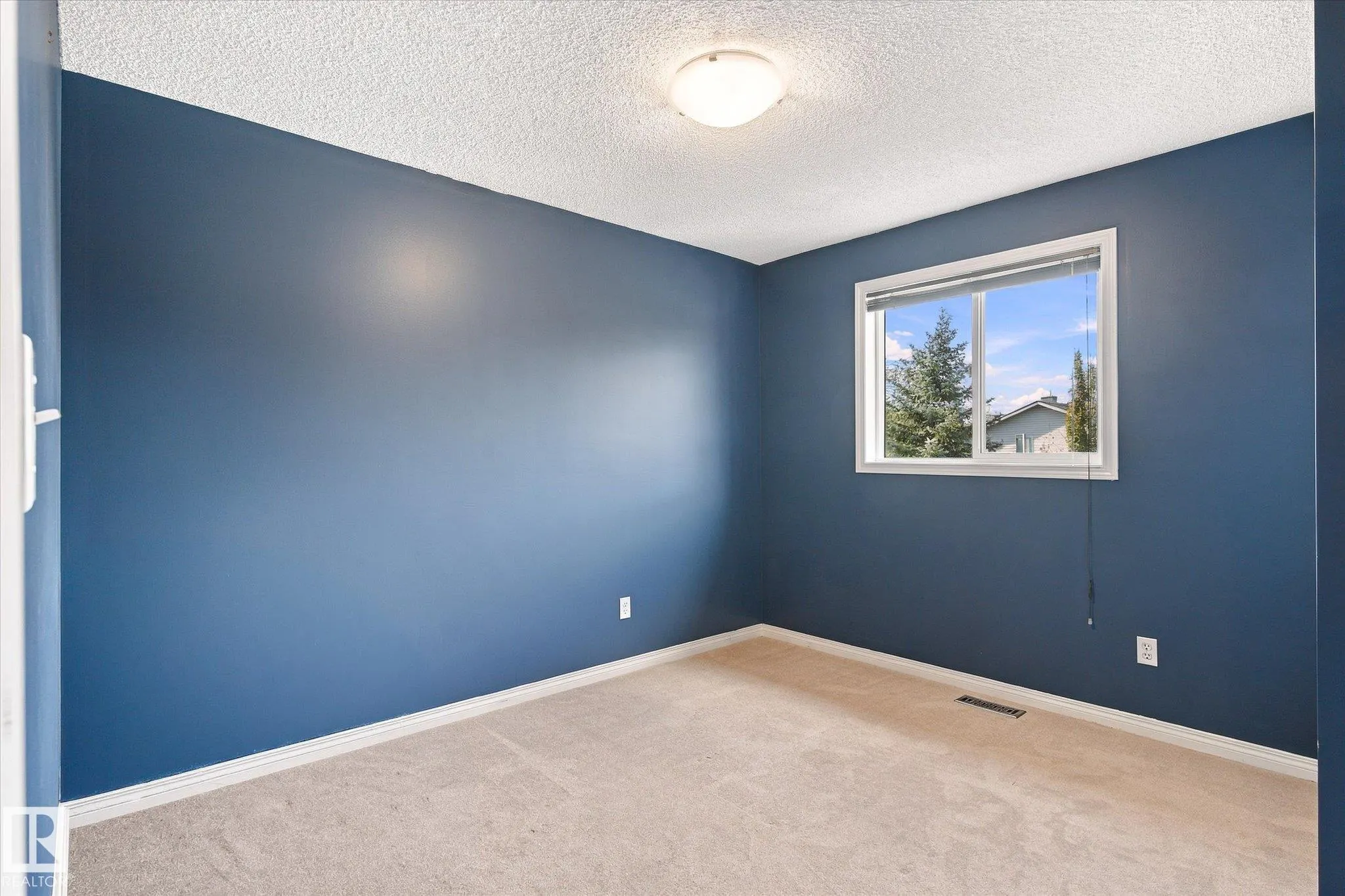 287 Westwood Pointe