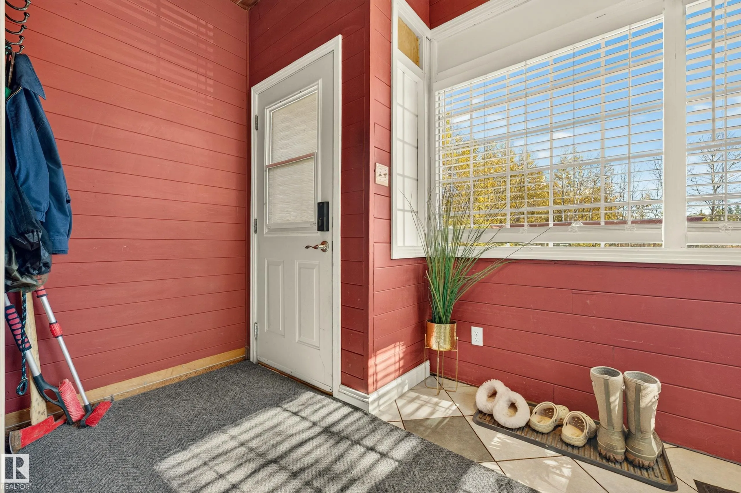 51022 RGE ROAD 221