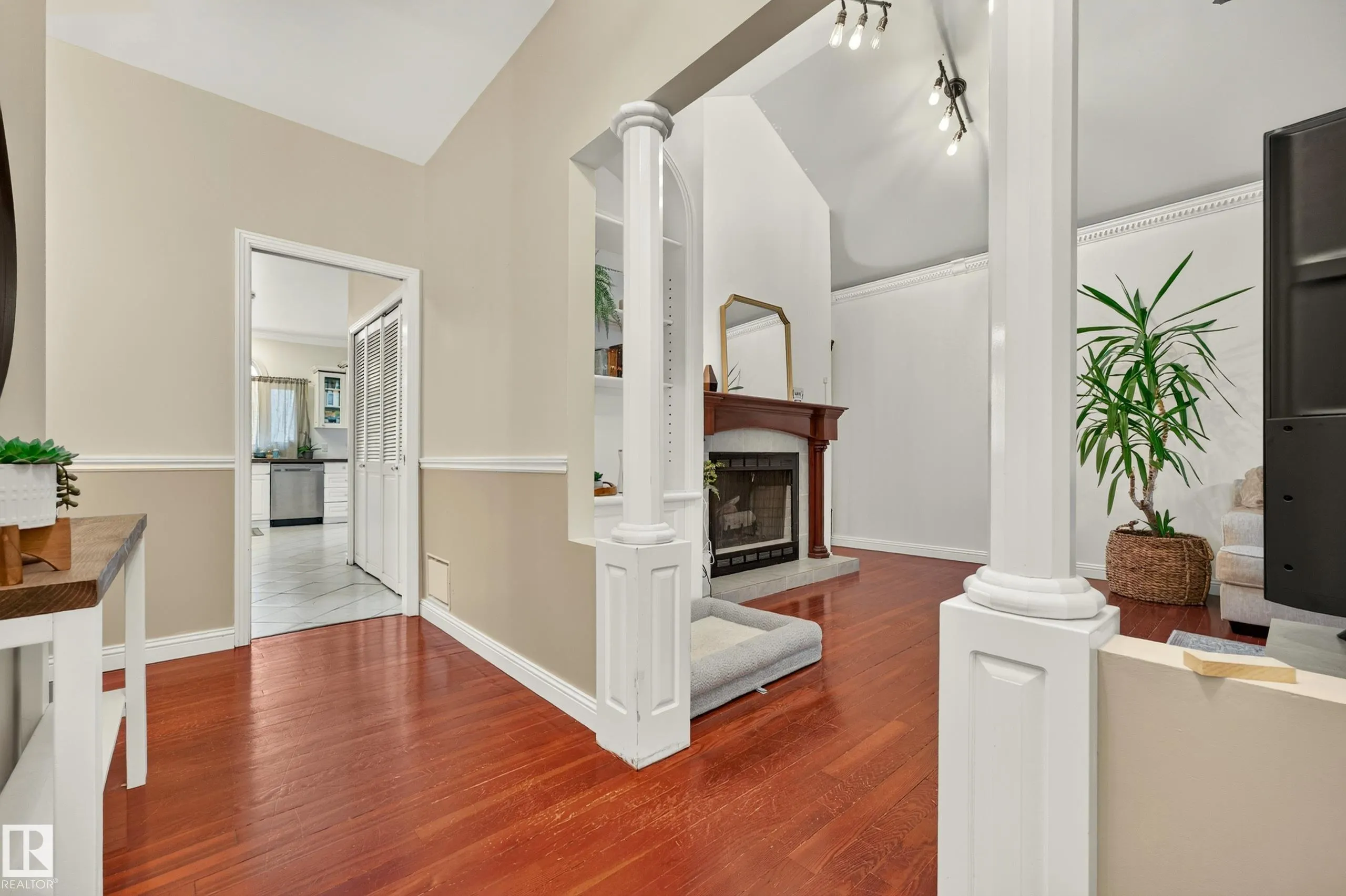 51022 RGE ROAD 221