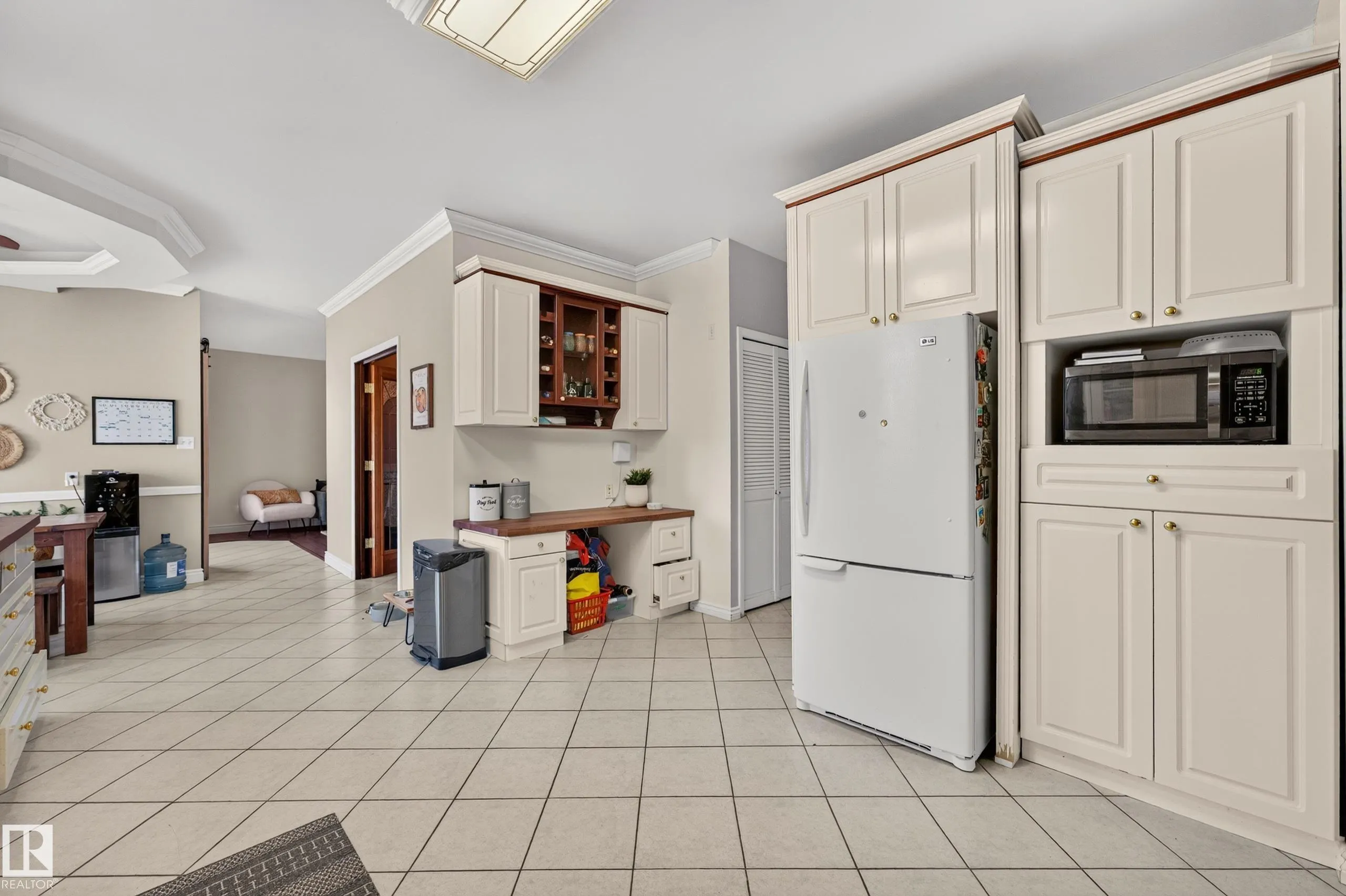 51022 RGE ROAD 221