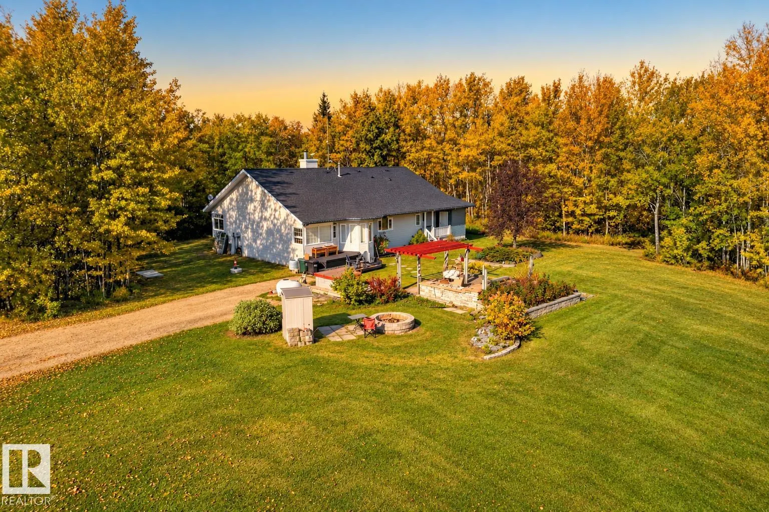 51022 RGE ROAD 221