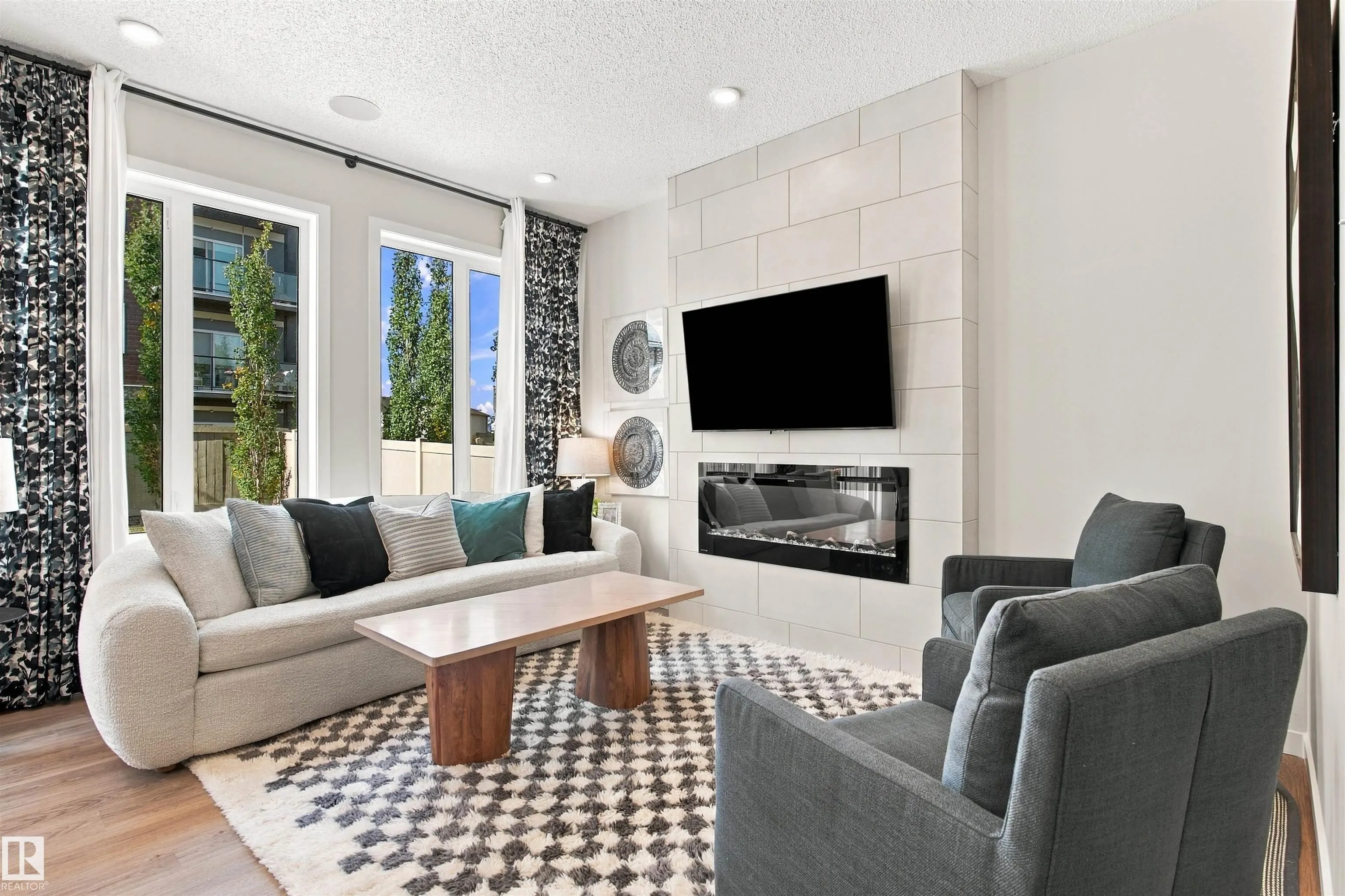 3806 Erlanger Drive