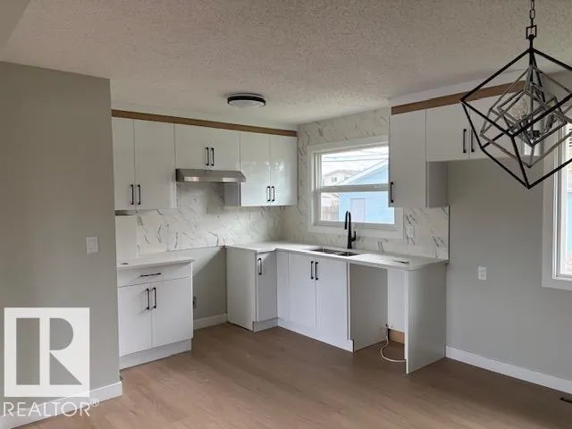 13812 63 Street