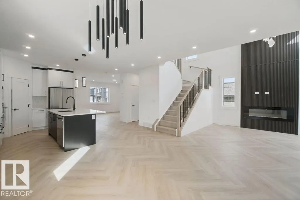 3313 ROY BROWN Way