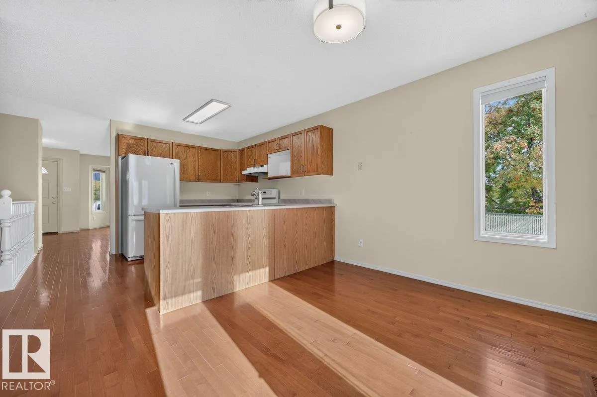 825 Grandin Drive