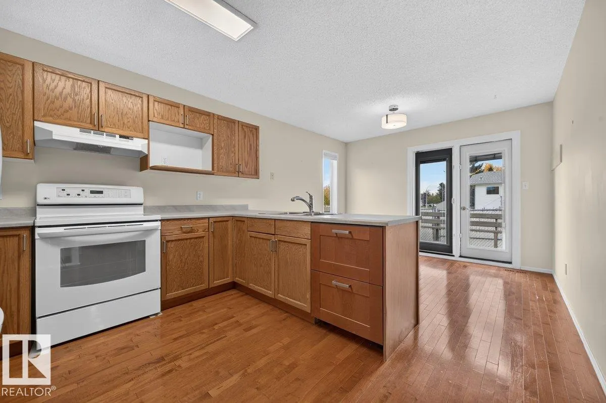 825 Grandin Drive