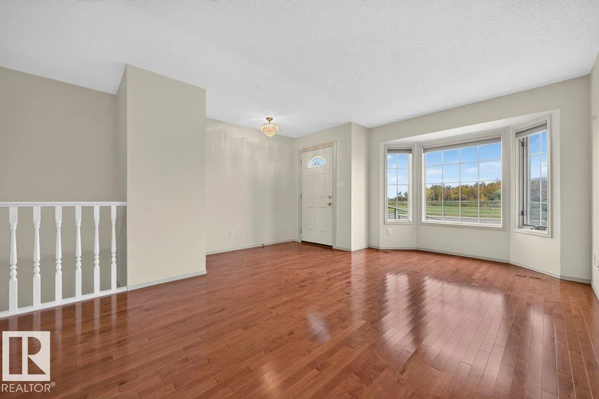 825 Grandin Drive