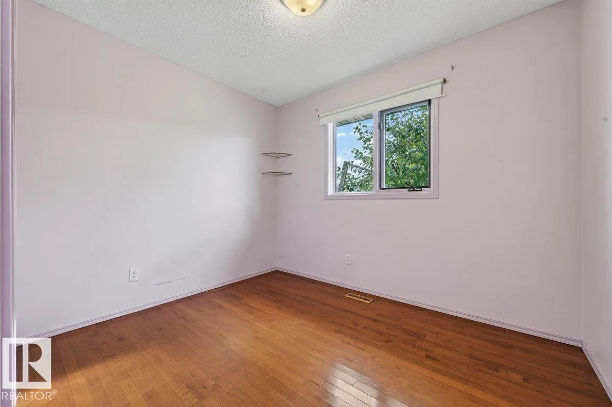 825 Grandin Drive