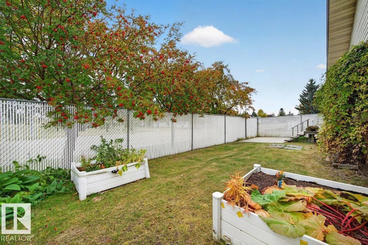 825 Grandin Drive