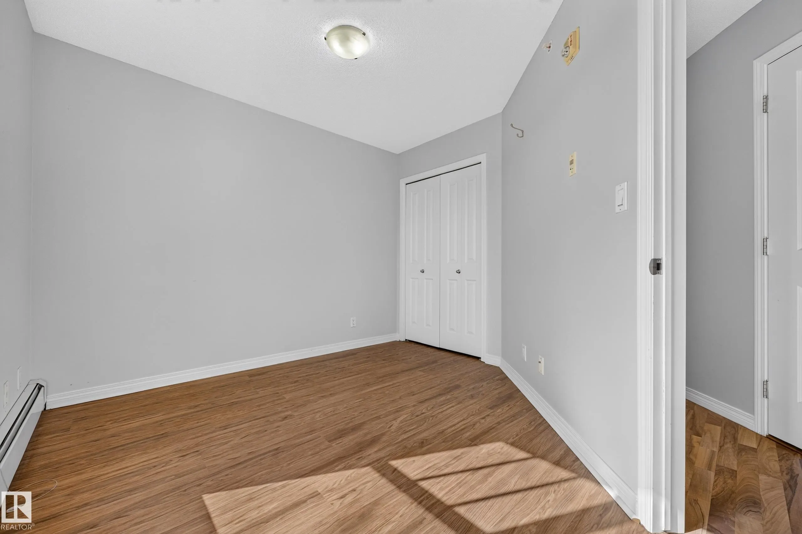 105 AMBLESIDE Drive