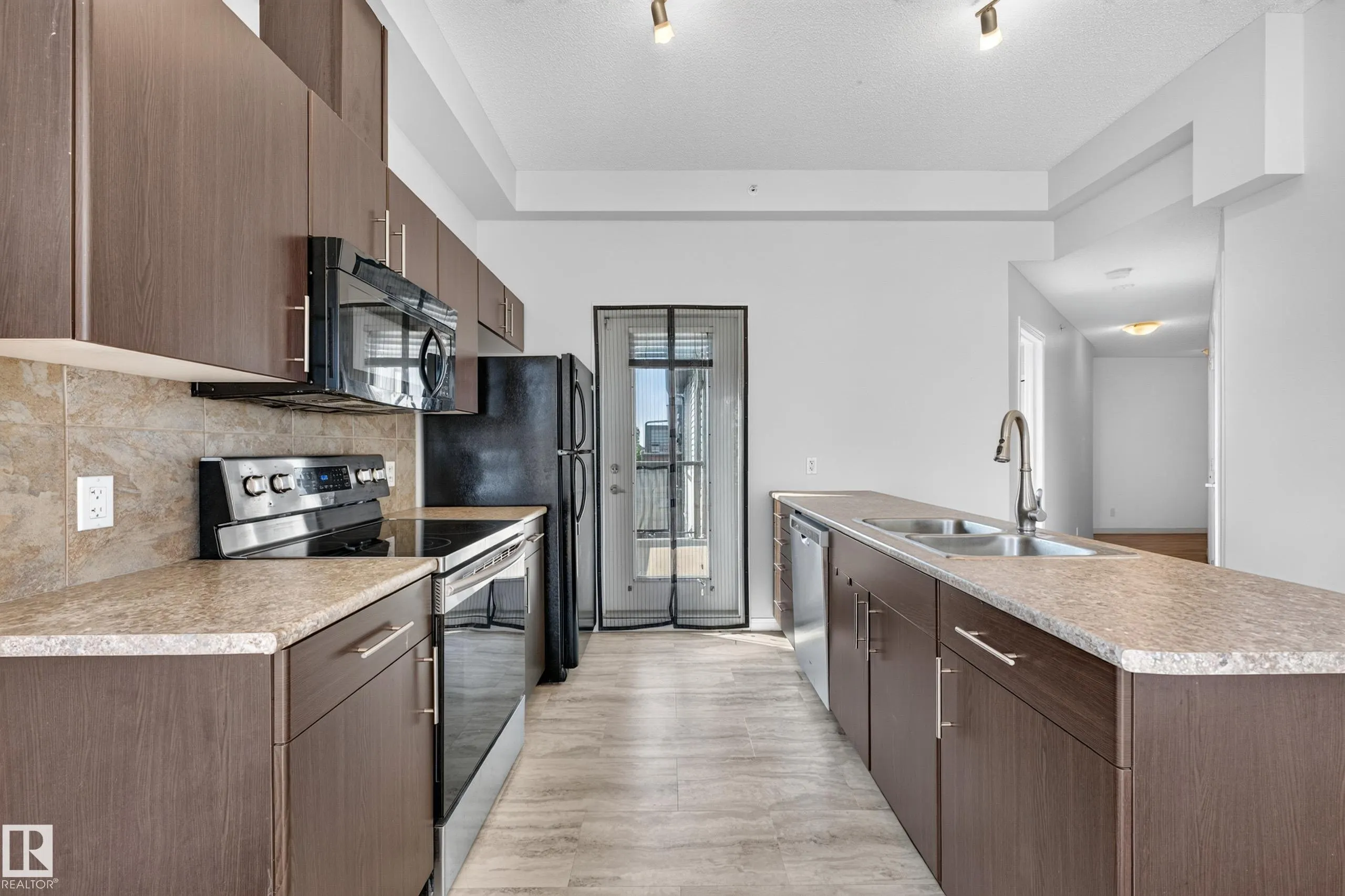 105 AMBLESIDE Drive