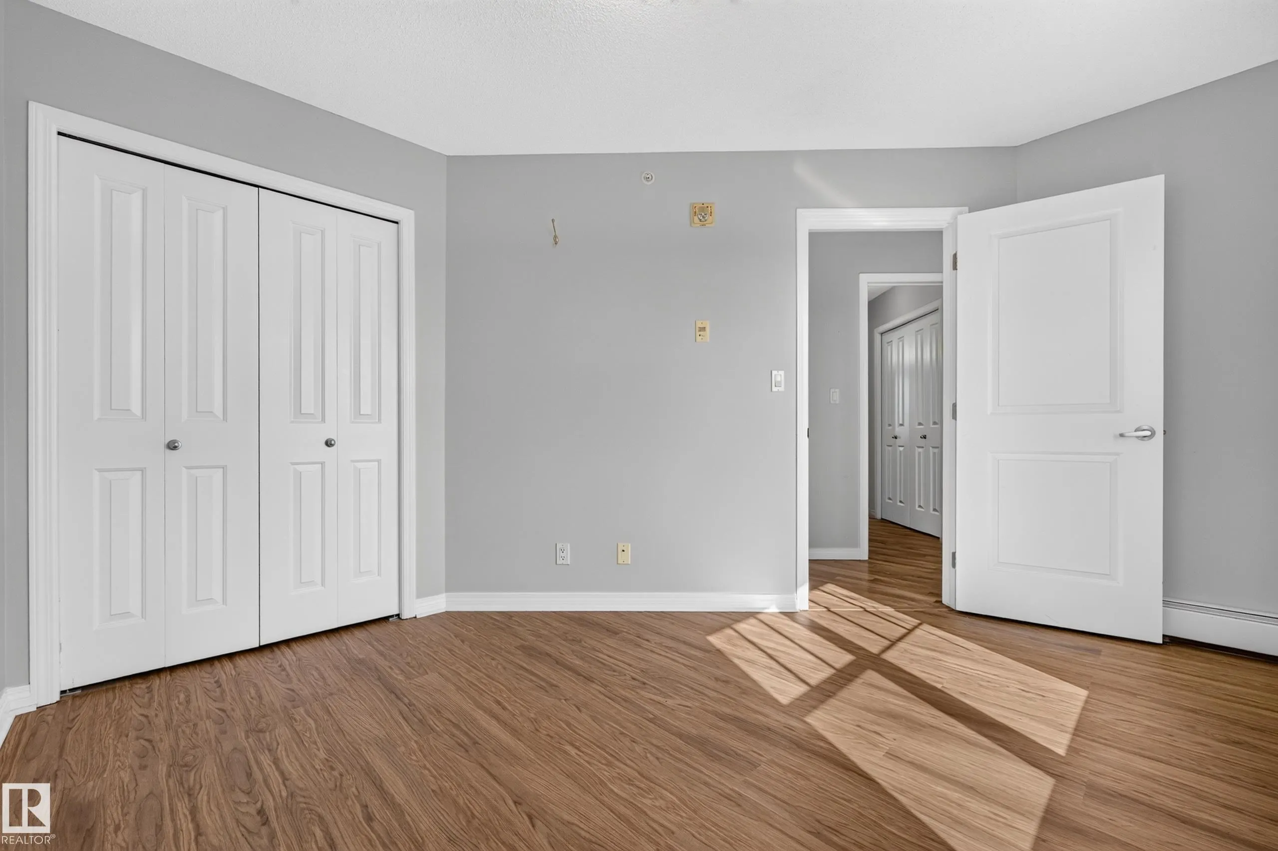 105 AMBLESIDE Drive