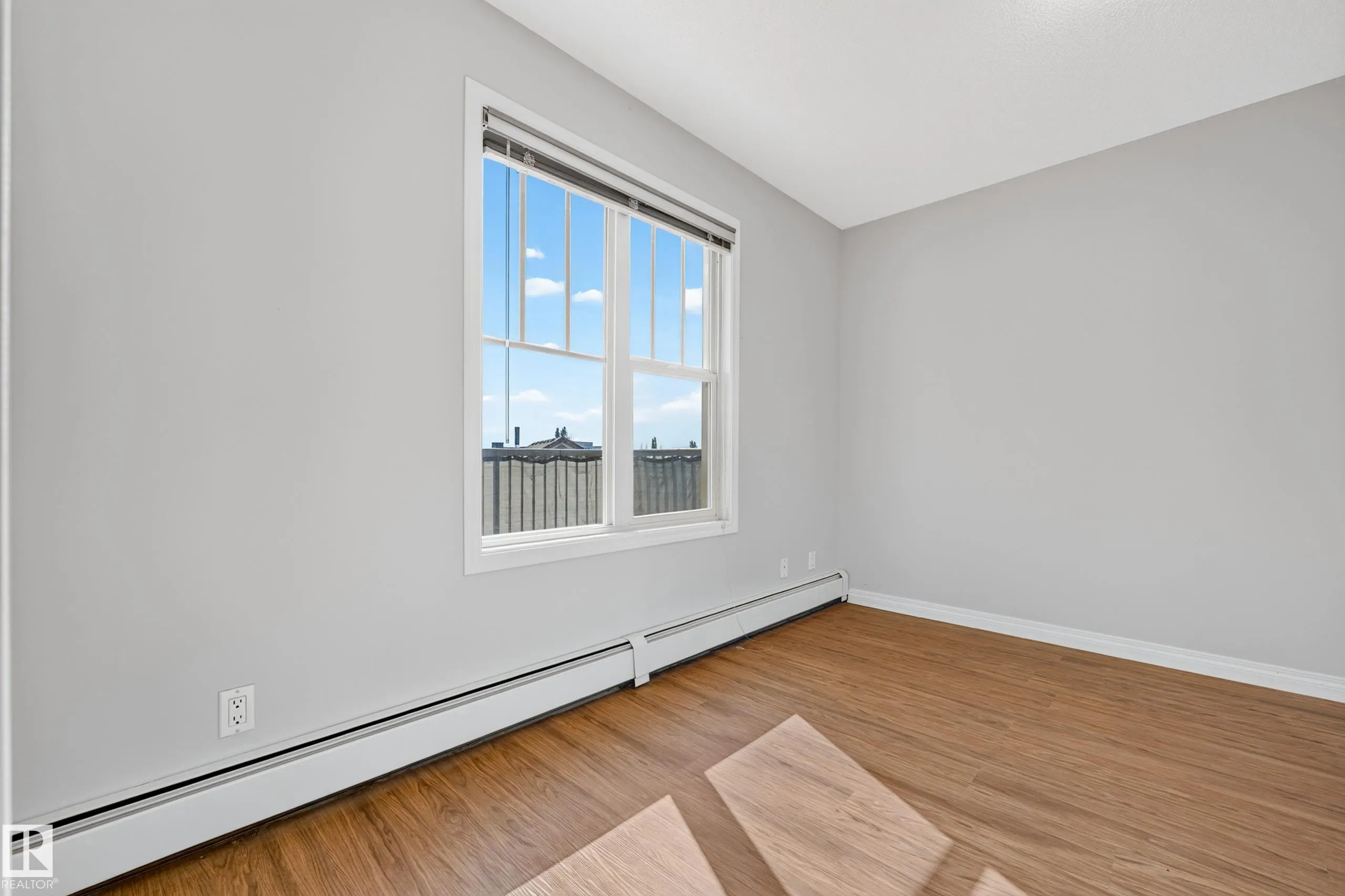 105 AMBLESIDE Drive