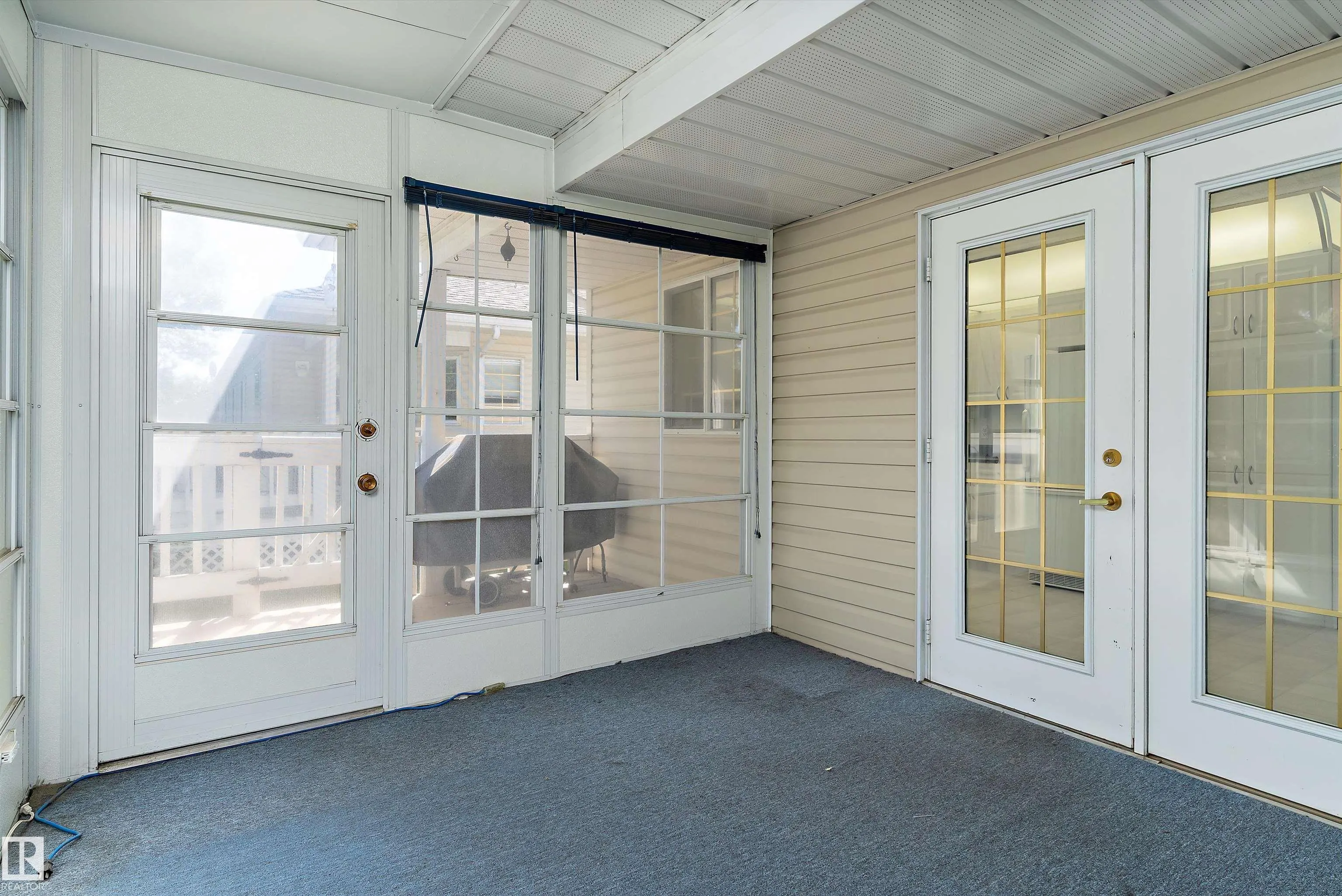 933 YOUVILLE Drive
