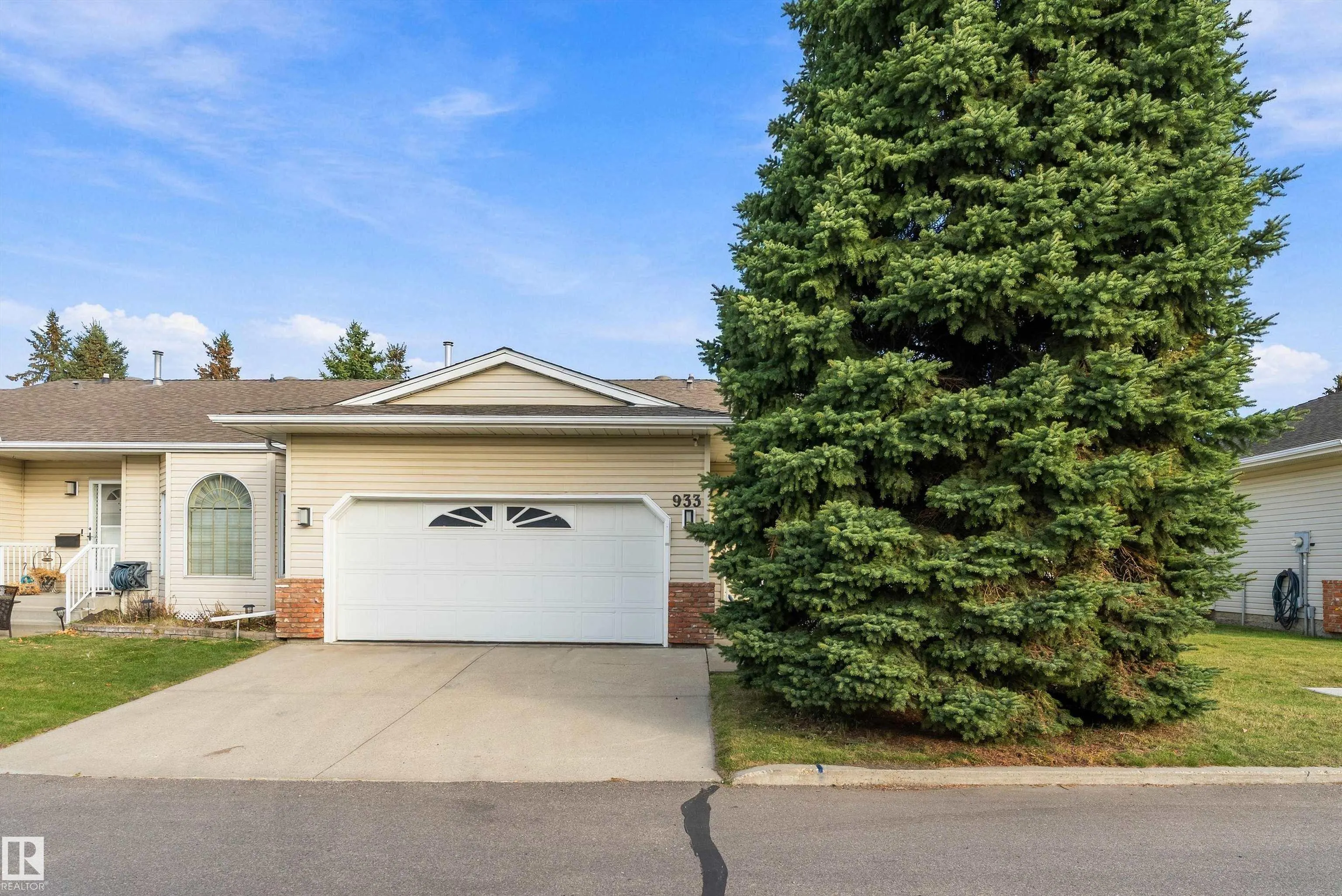933 YOUVILLE Drive
