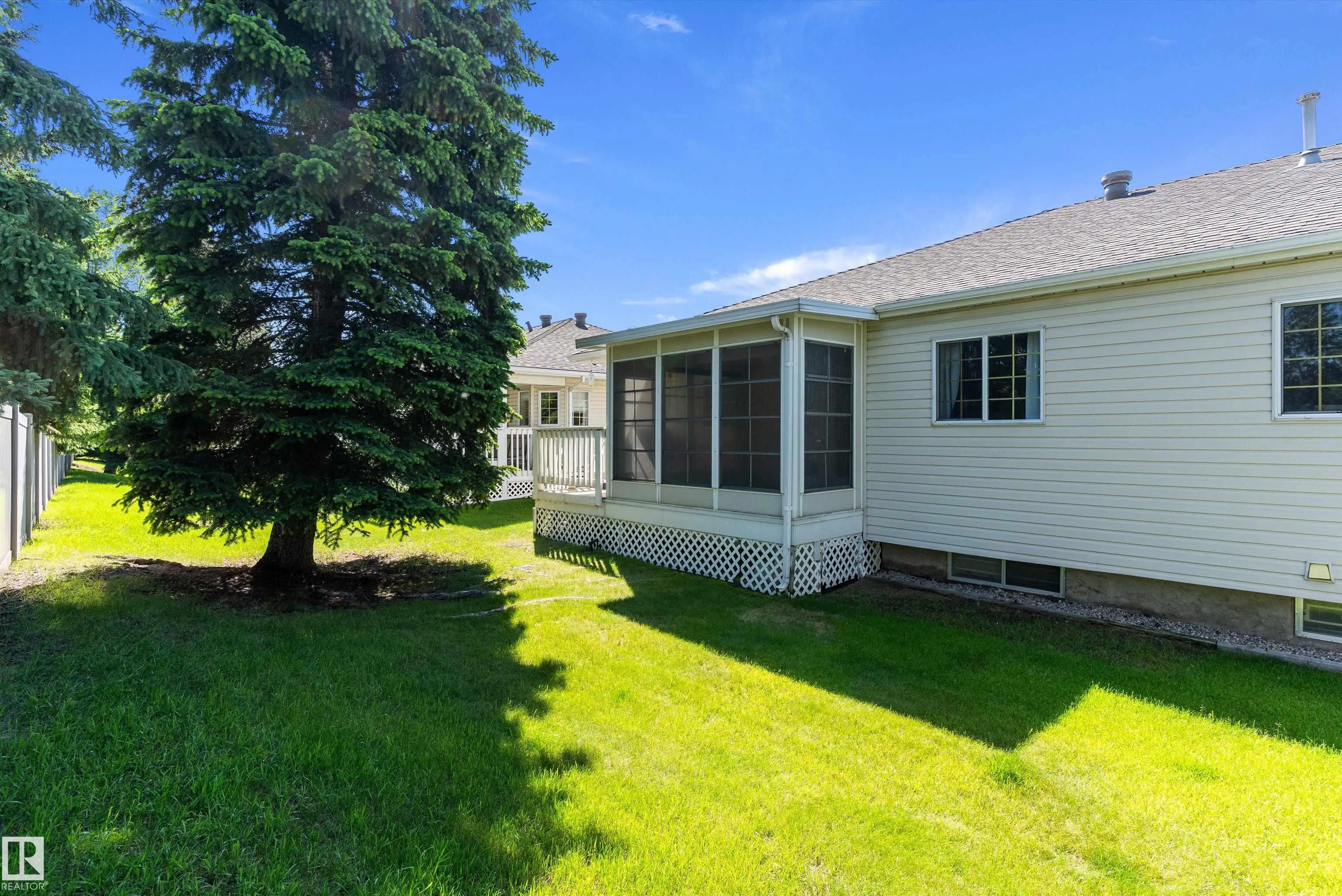 933 YOUVILLE Drive